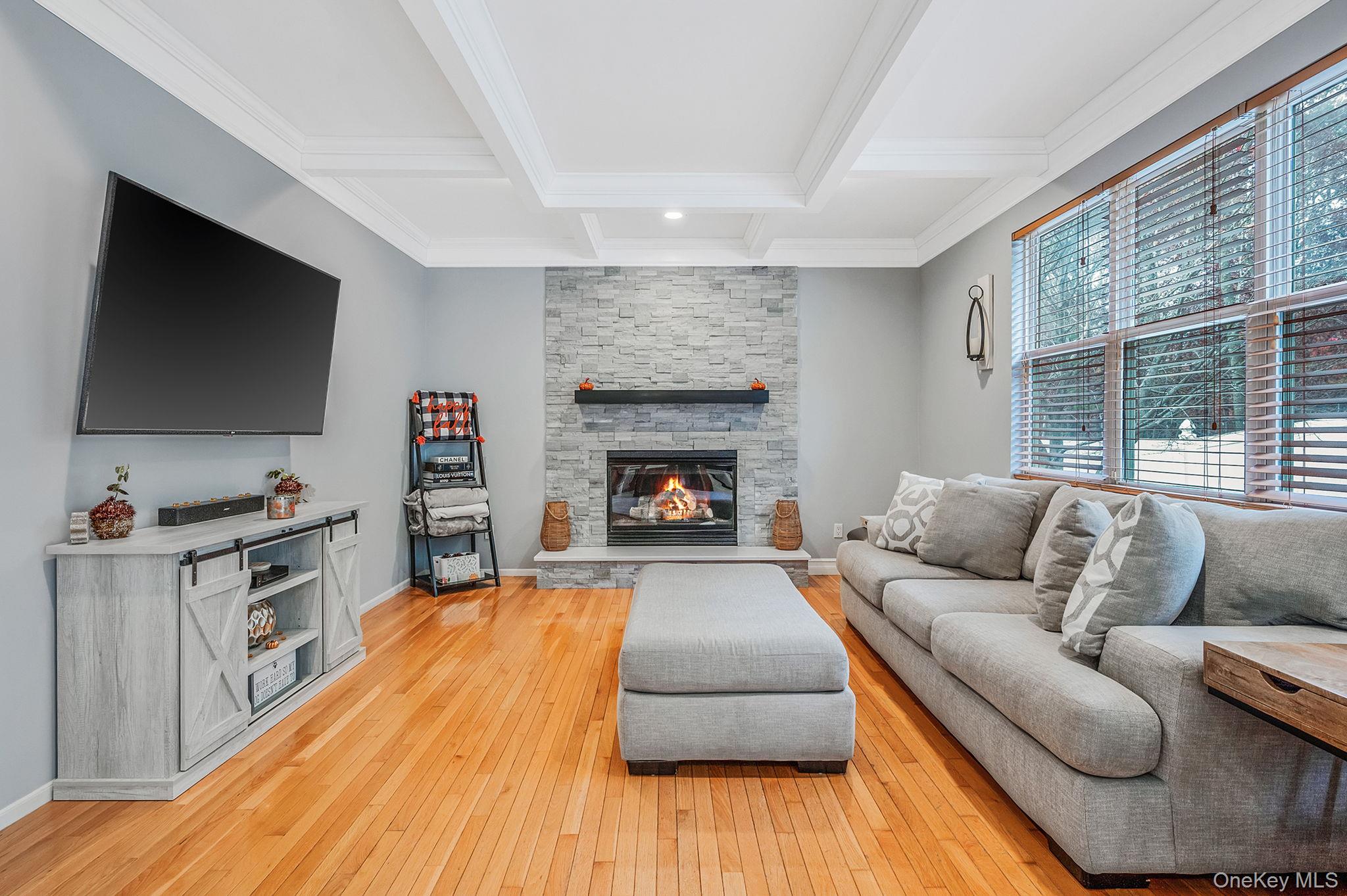 76 Blueberry Ridge Drive, Holtsville, NY 11742