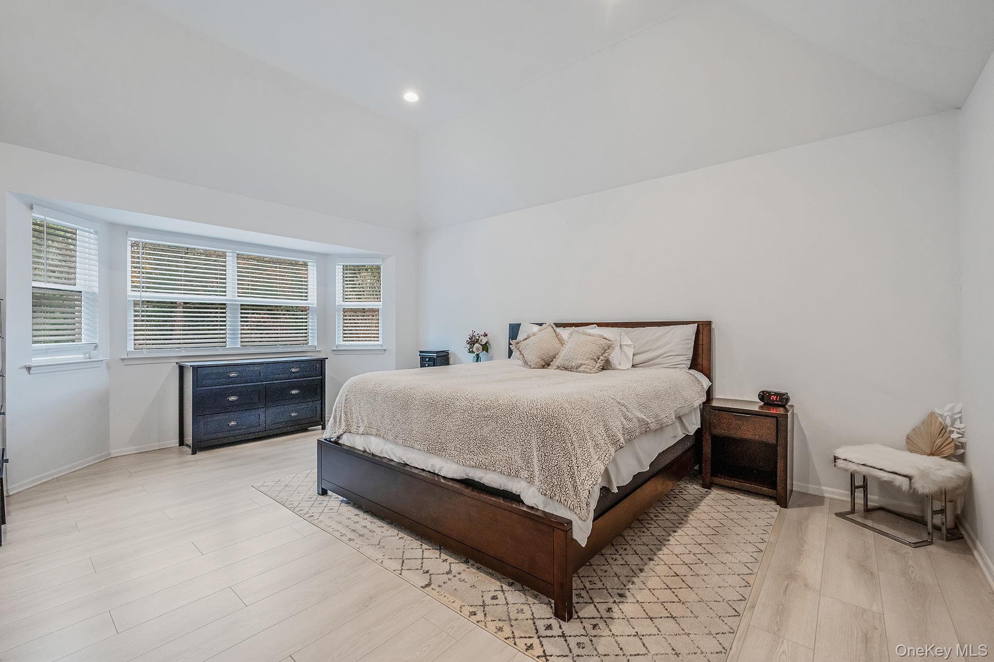 76 Blueberry Ridge Drive, Holtsville, NY 11742