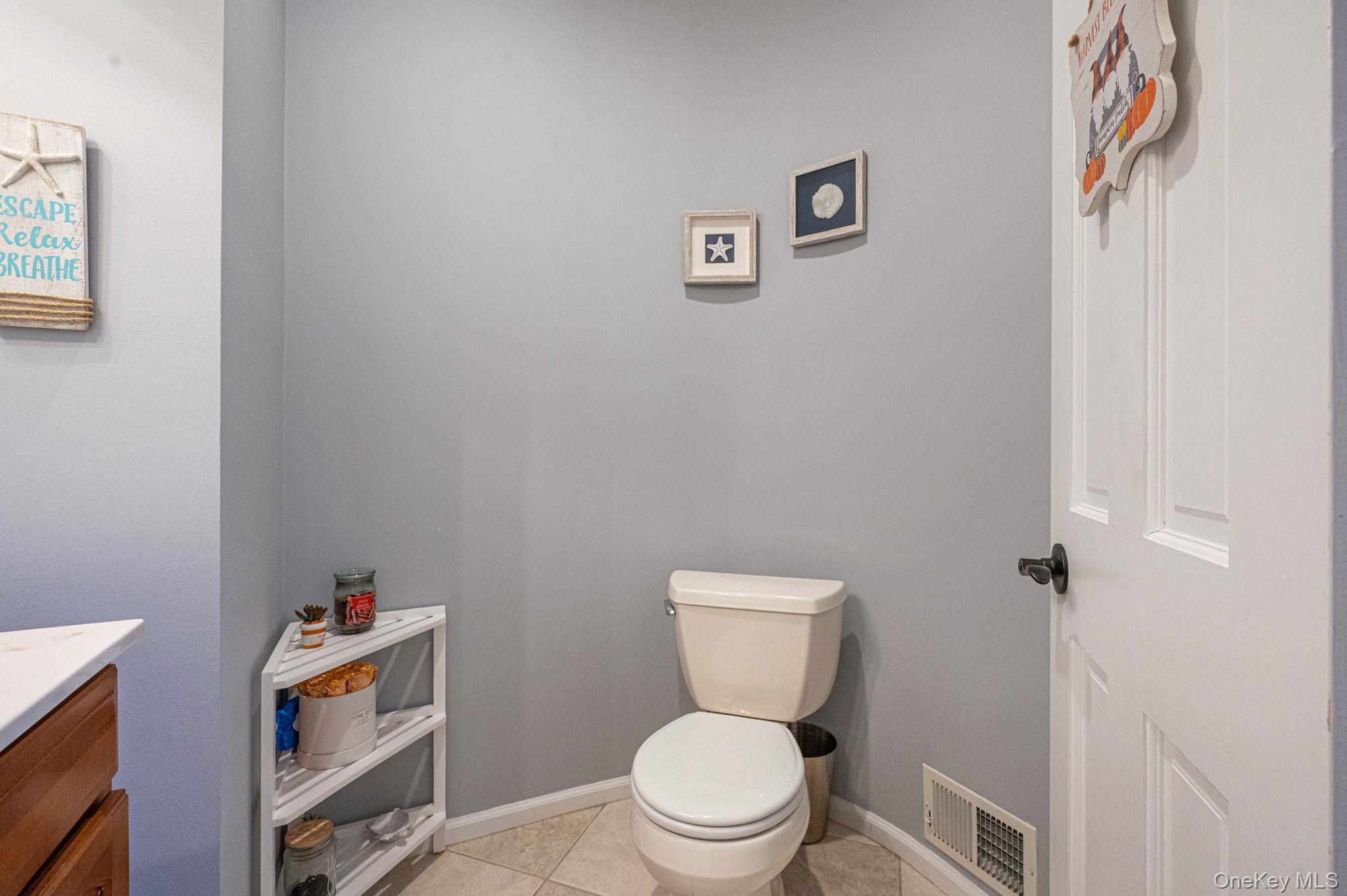 76 Blueberry Ridge Drive, Holtsville, NY 11742