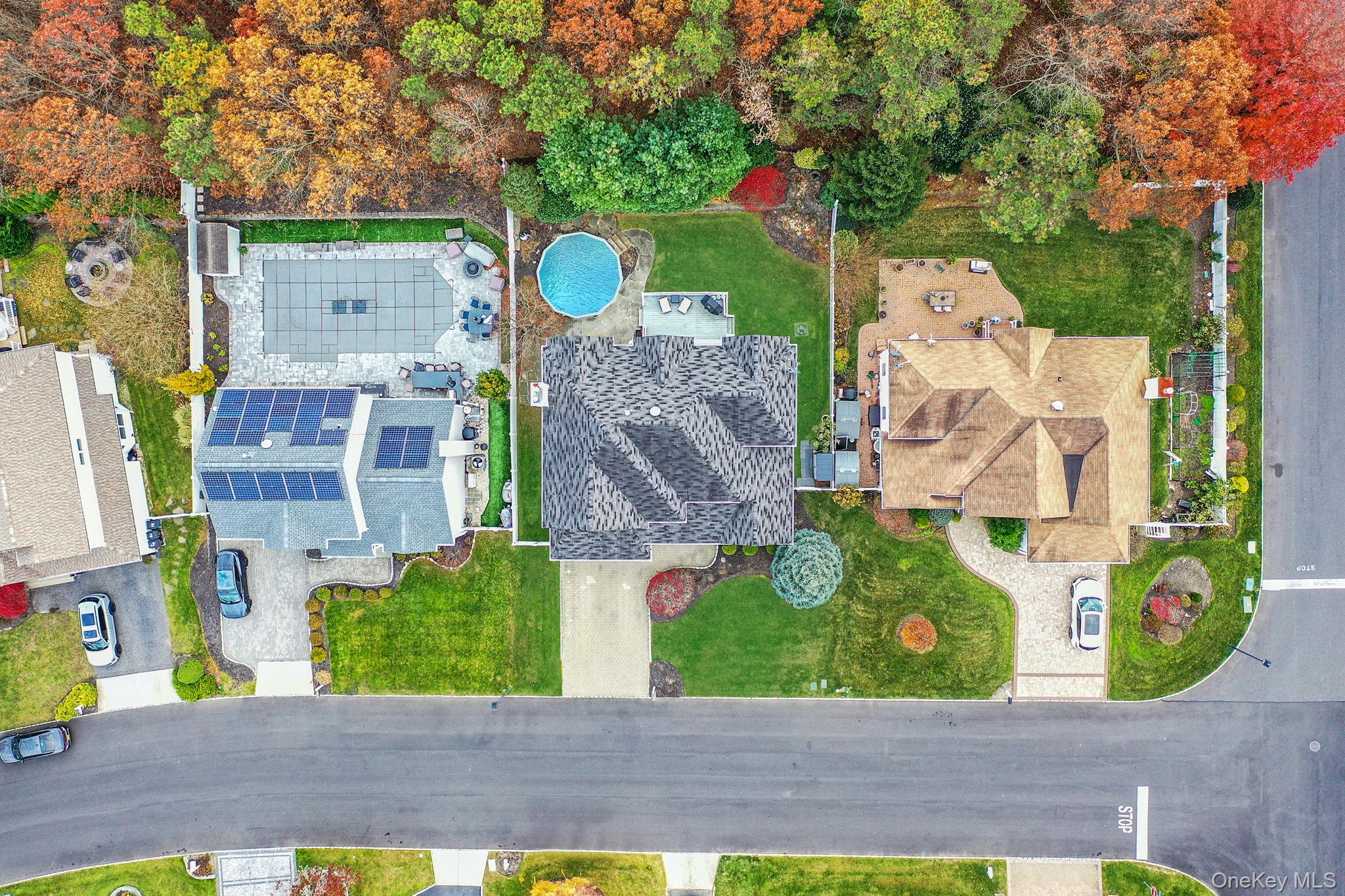 76 Blueberry Ridge Drive, Holtsville, NY 11742