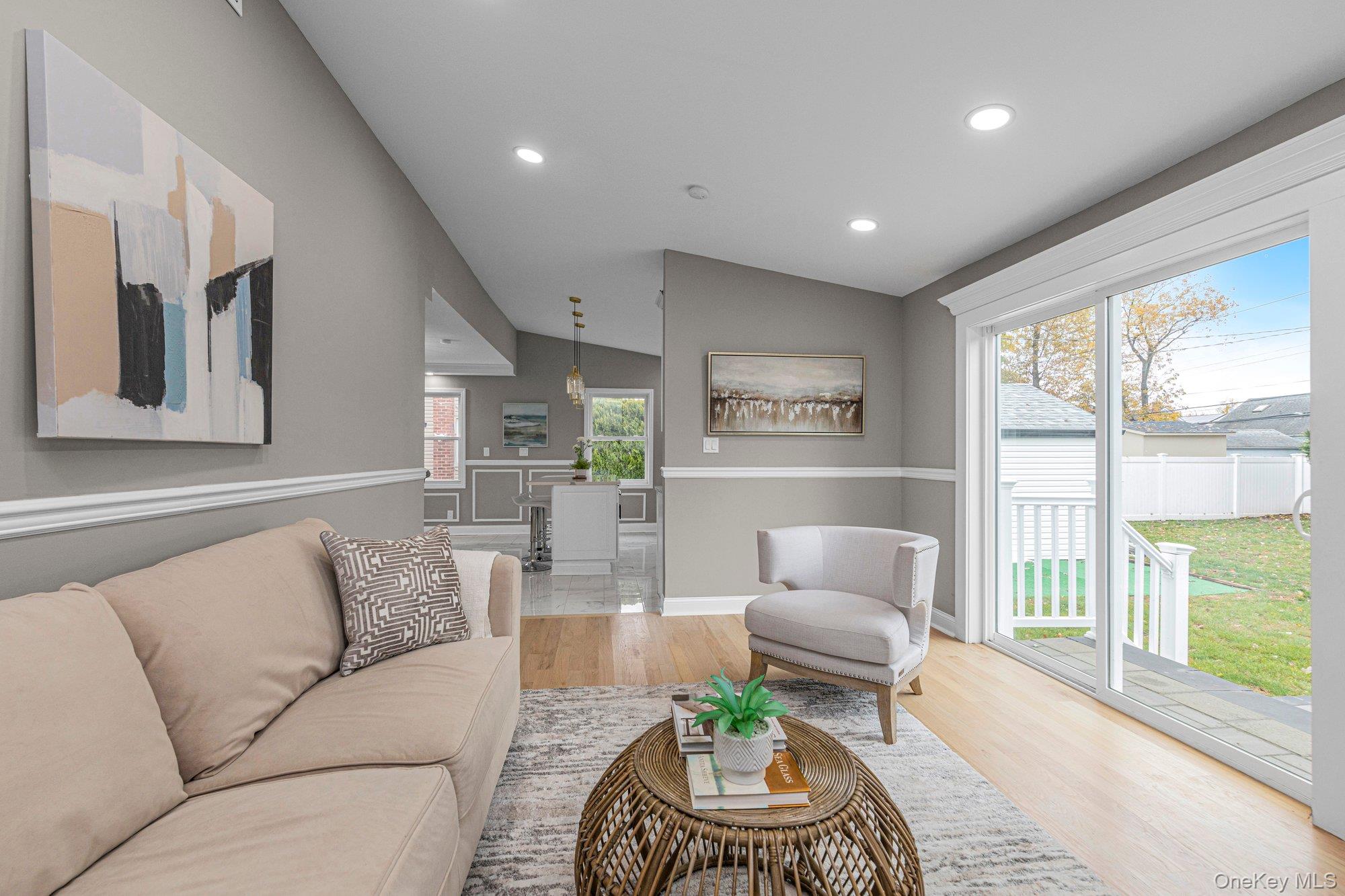 13 Garden Boulevard, Hicksville, NY 11801