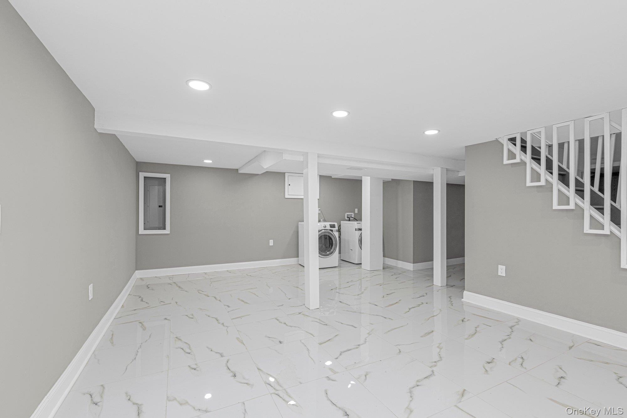 13 Garden Boulevard, Hicksville, NY 11801