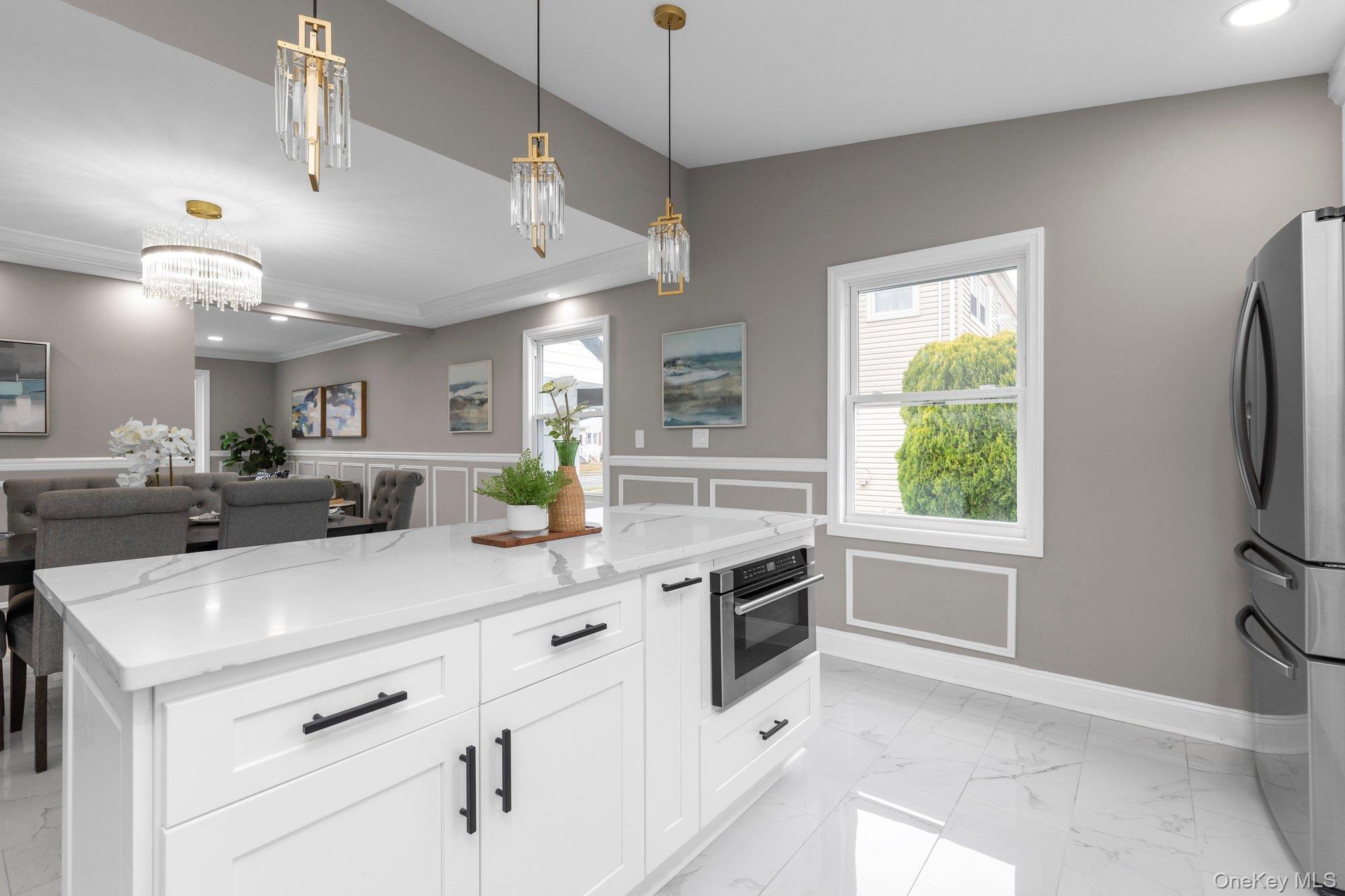 13 Garden Boulevard, Hicksville, NY 11801