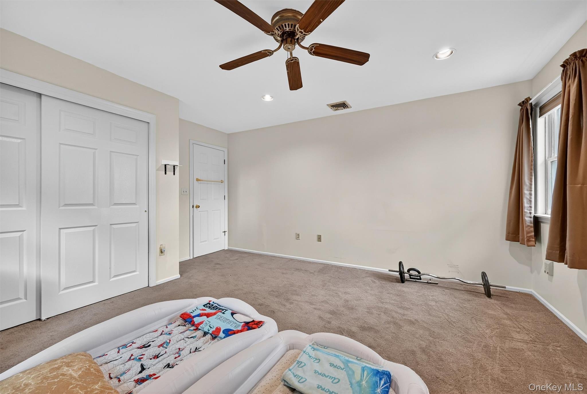 6 Phillips Drive, Stony Point, NY 10980