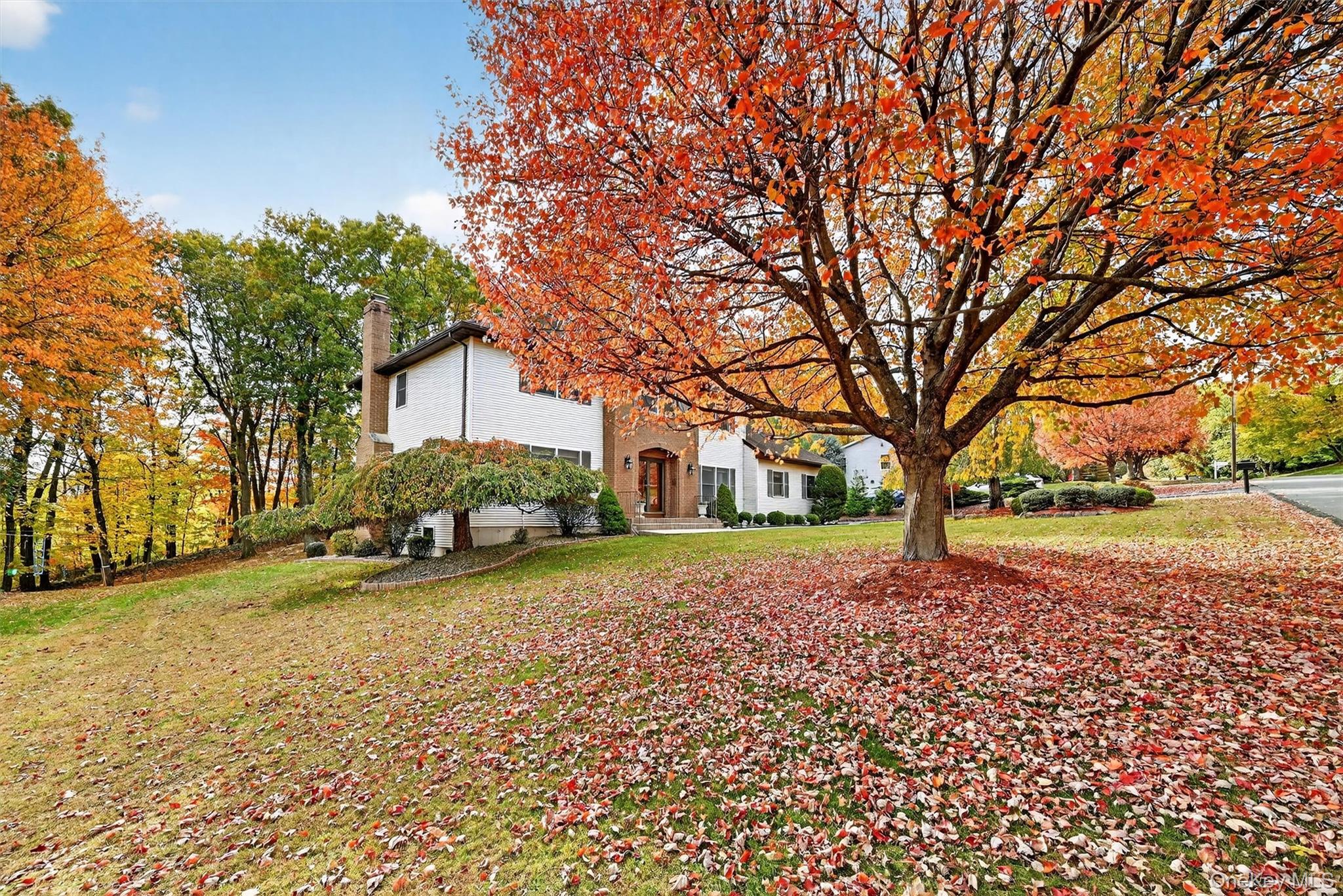 6 Phillips Drive, Stony Point, NY 10980