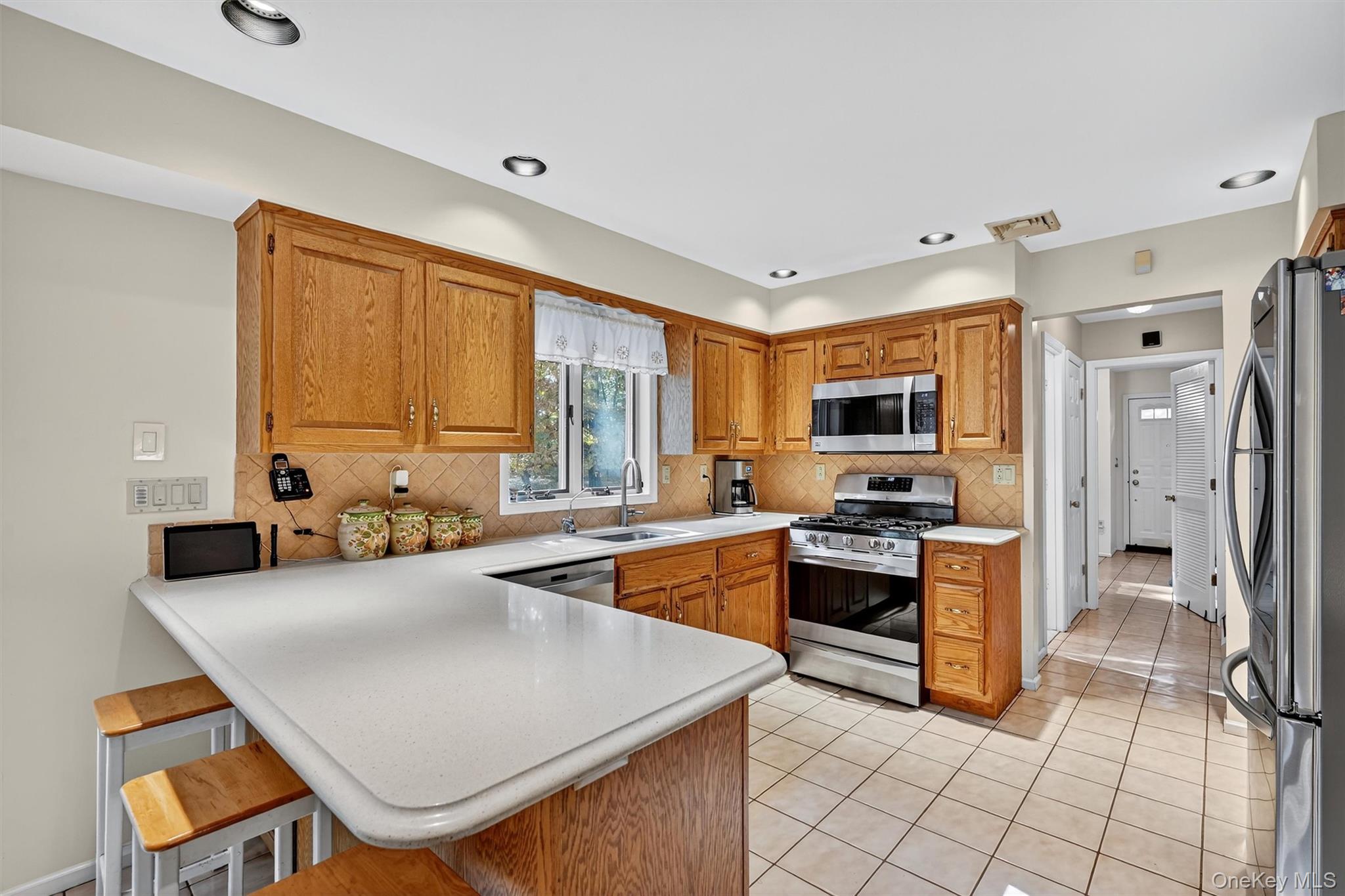 6 Phillips Drive, Stony Point, NY 10980