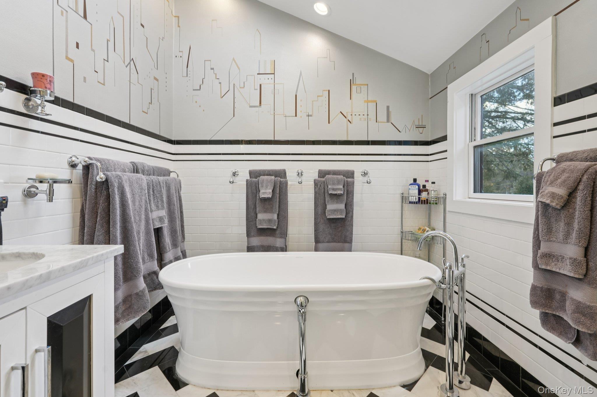 43 Meeting House Road, Pawling, NY 12564