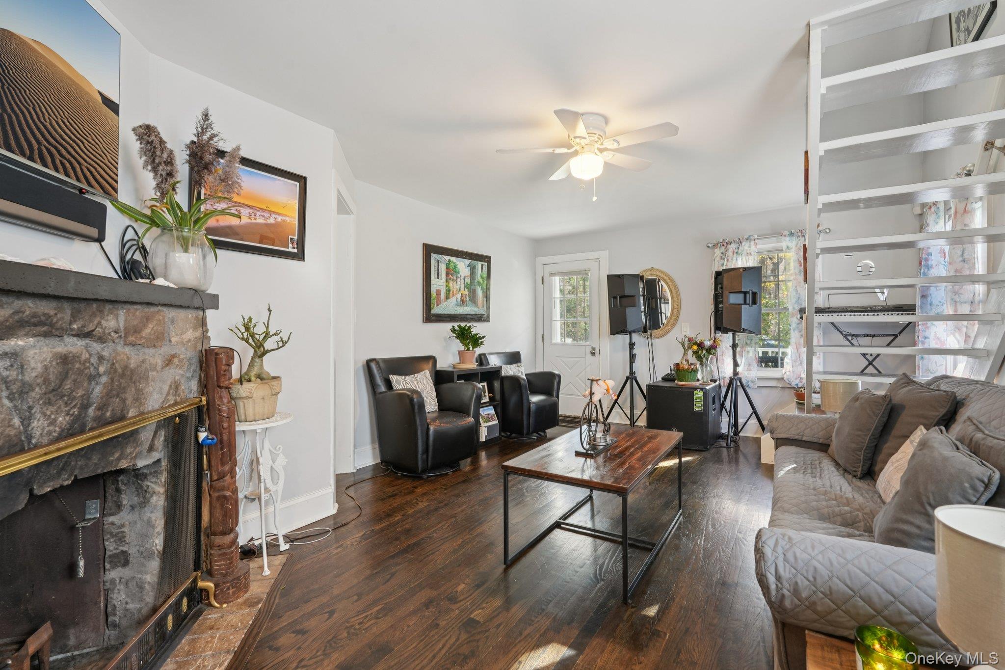 43 Meeting House Road, Pawling, NY 12564