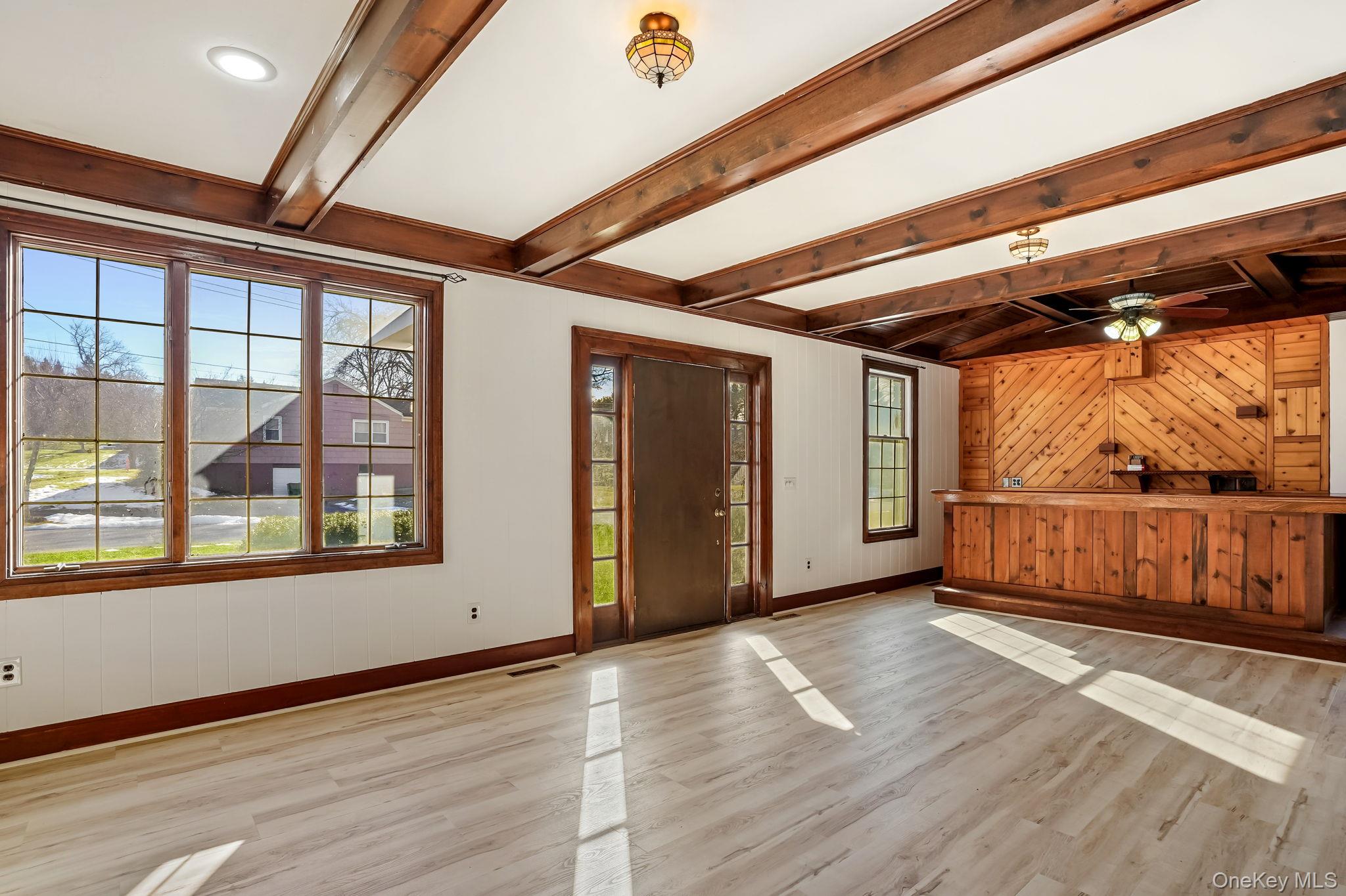 15 Milano Drive, Poughkeepsie, NY 12603