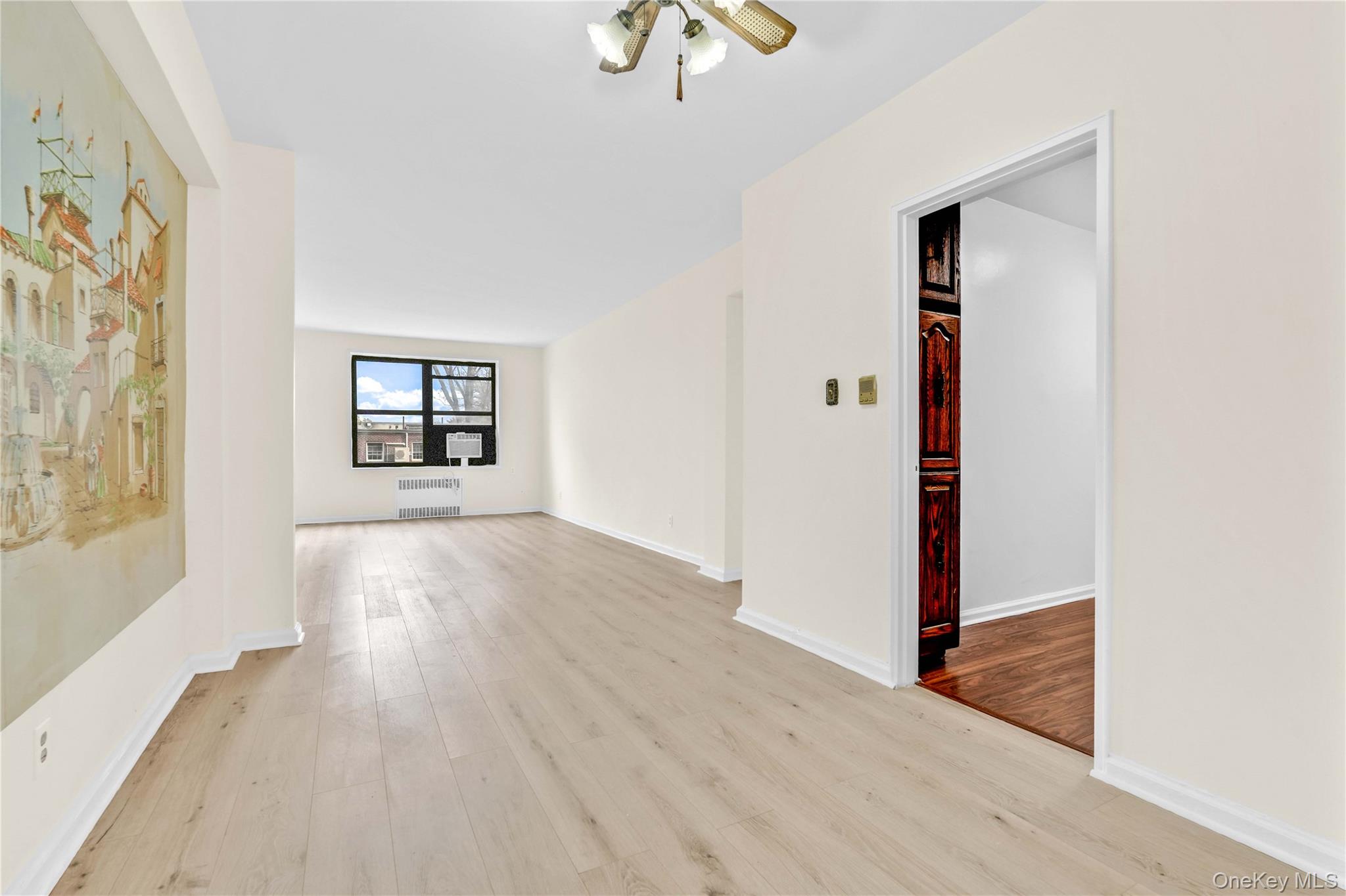 25-11 Union Street # 2G, Flushing, NY 11354