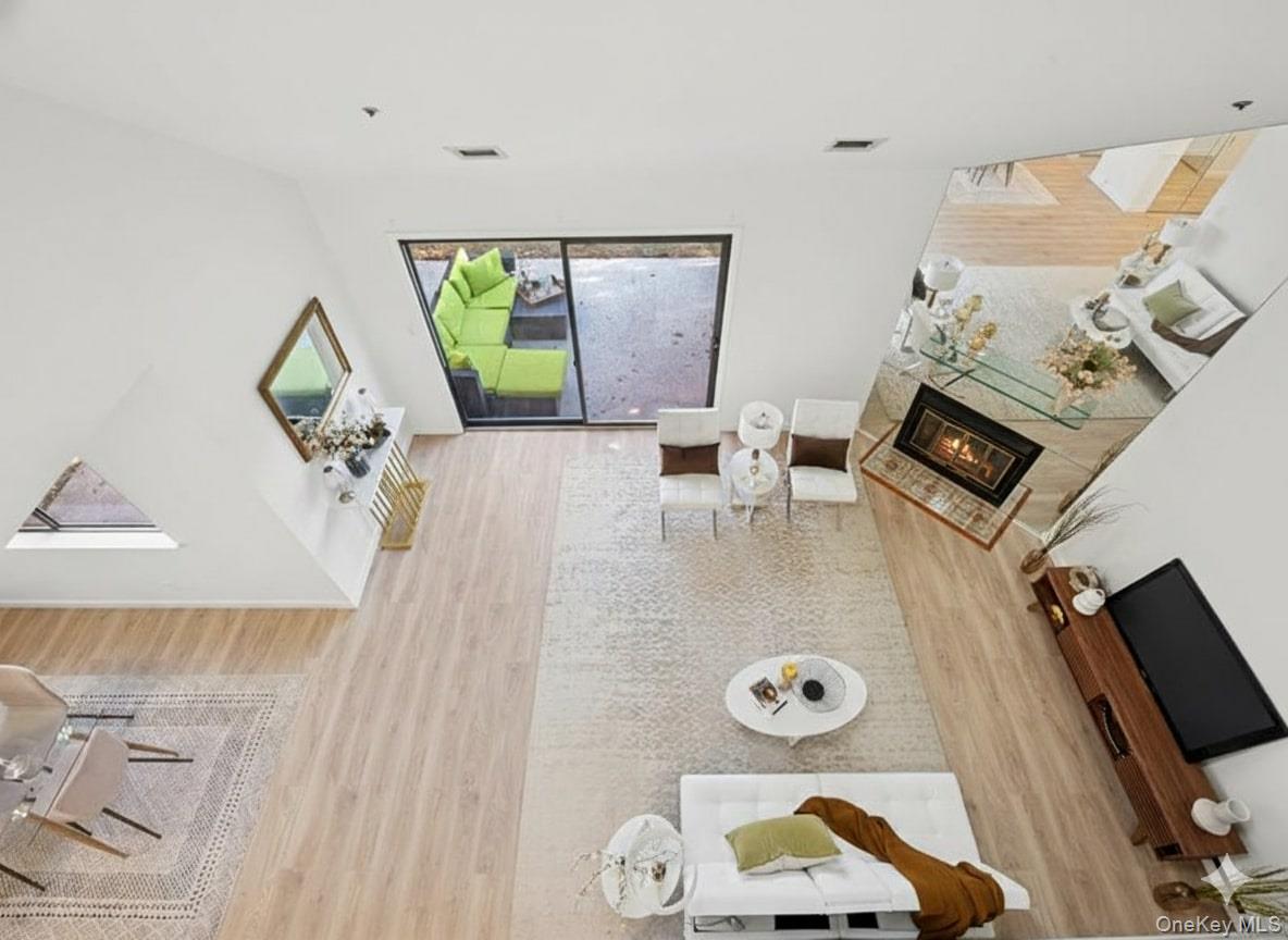 801 Hunters Run, Dobbs Ferry, NY 10522