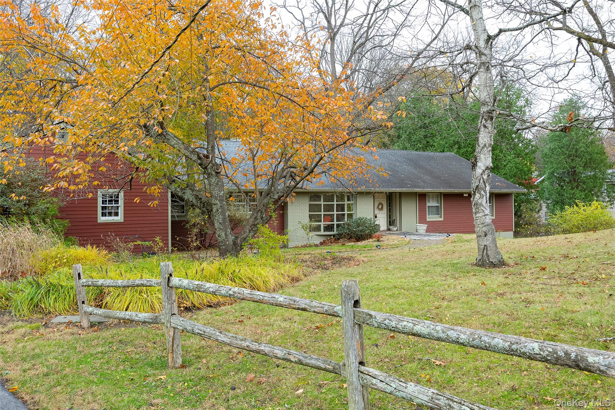 21 Walnut Hill Road, Poughkeepsie, NY 12603