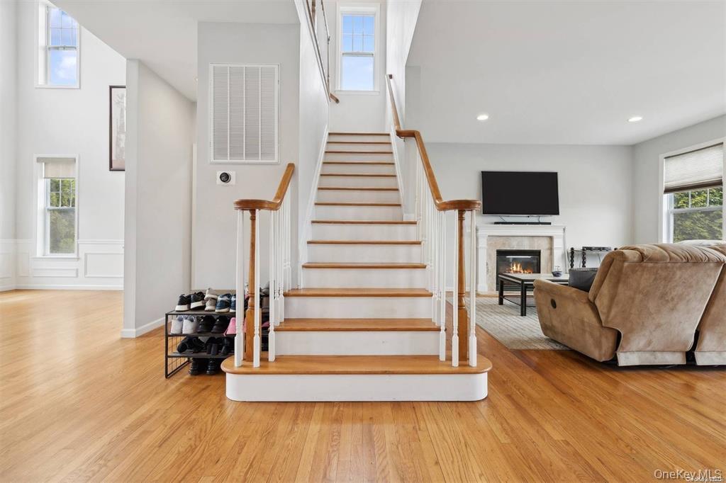 55 Hamptons Court Drive # 55, Eastport, NY 11941