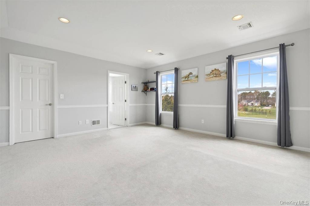 55 Hamptons Court Drive # 55, Eastport, NY 11941