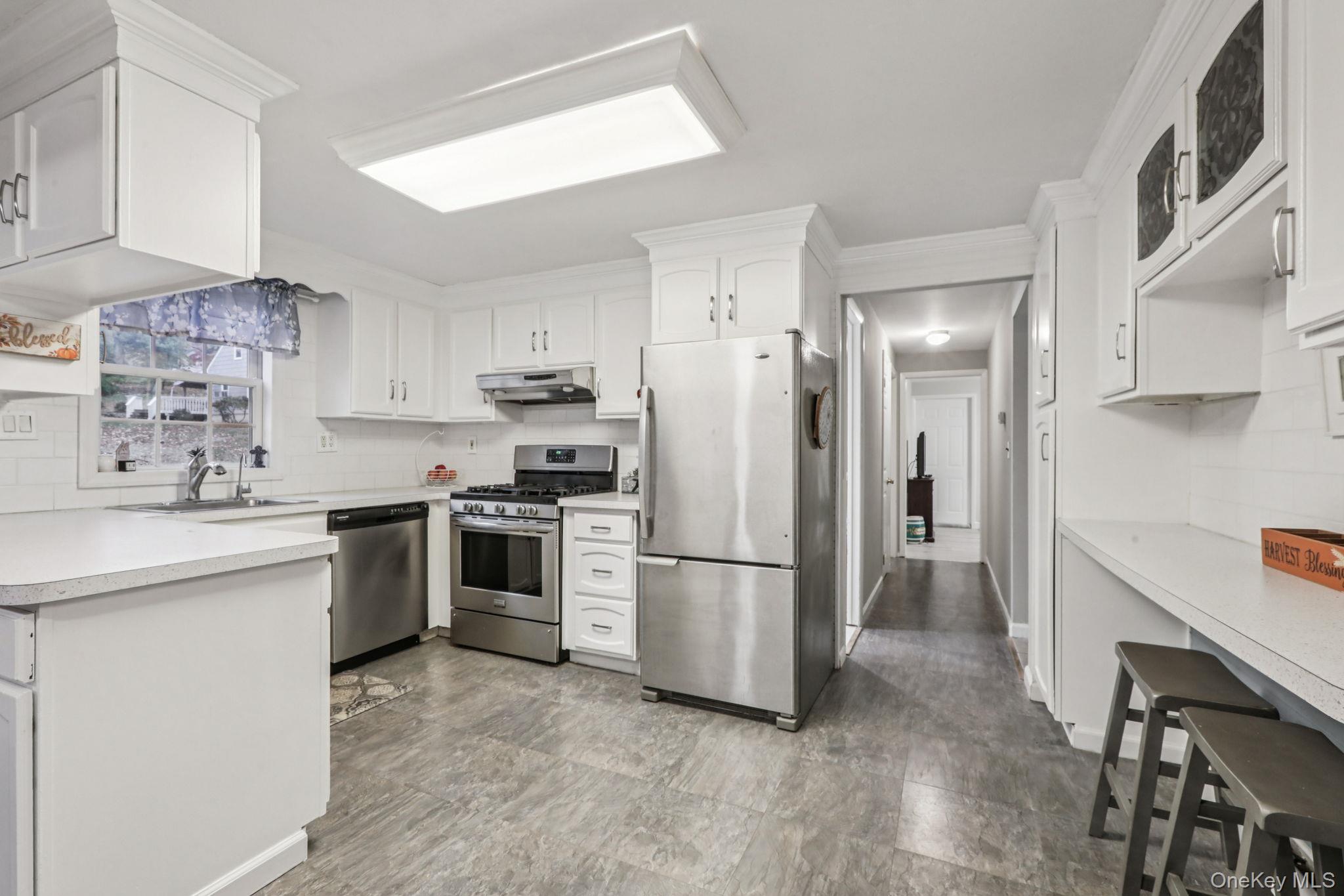 32 Maple Avenue, West Nyack, NY 10994