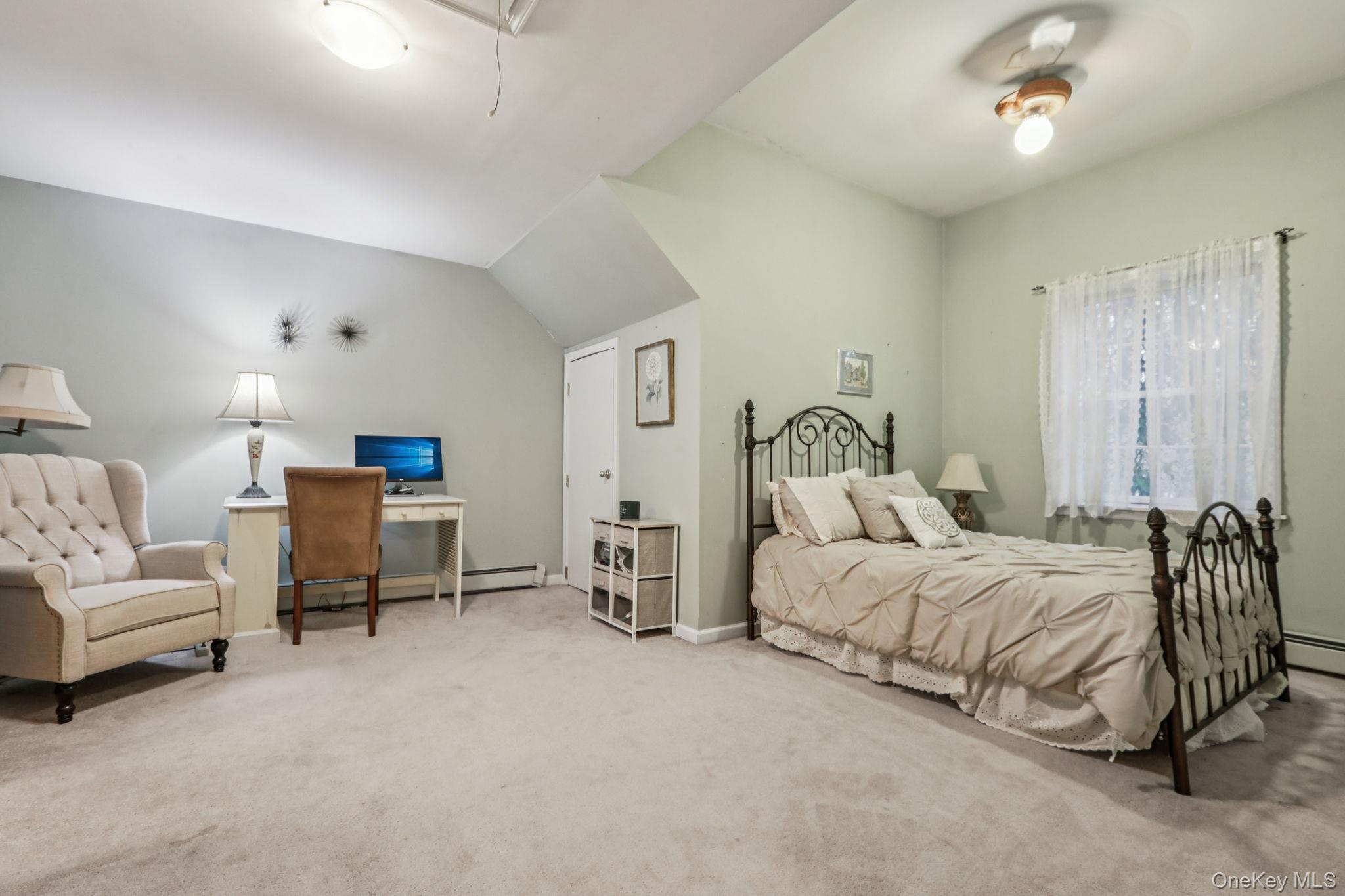 32 Maple Avenue, West Nyack, NY 10994