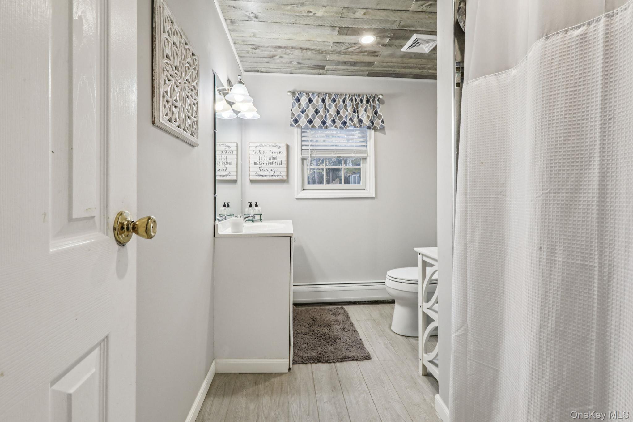 32 Maple Avenue, West Nyack, NY 10994