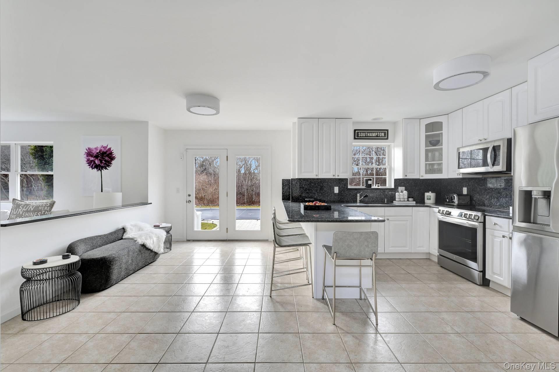 167 Tuckahoe Lane, Southampton, NY 11968