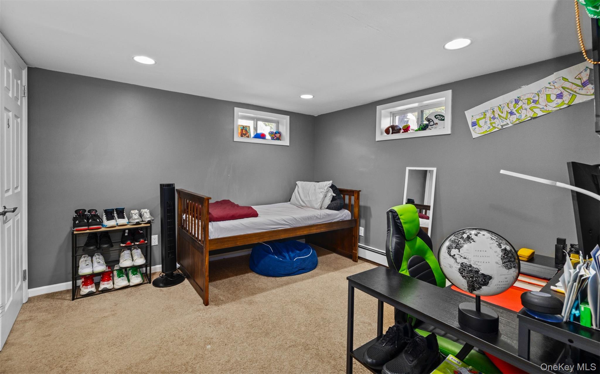 135 N Linden Street, Massapequa, NY 11758