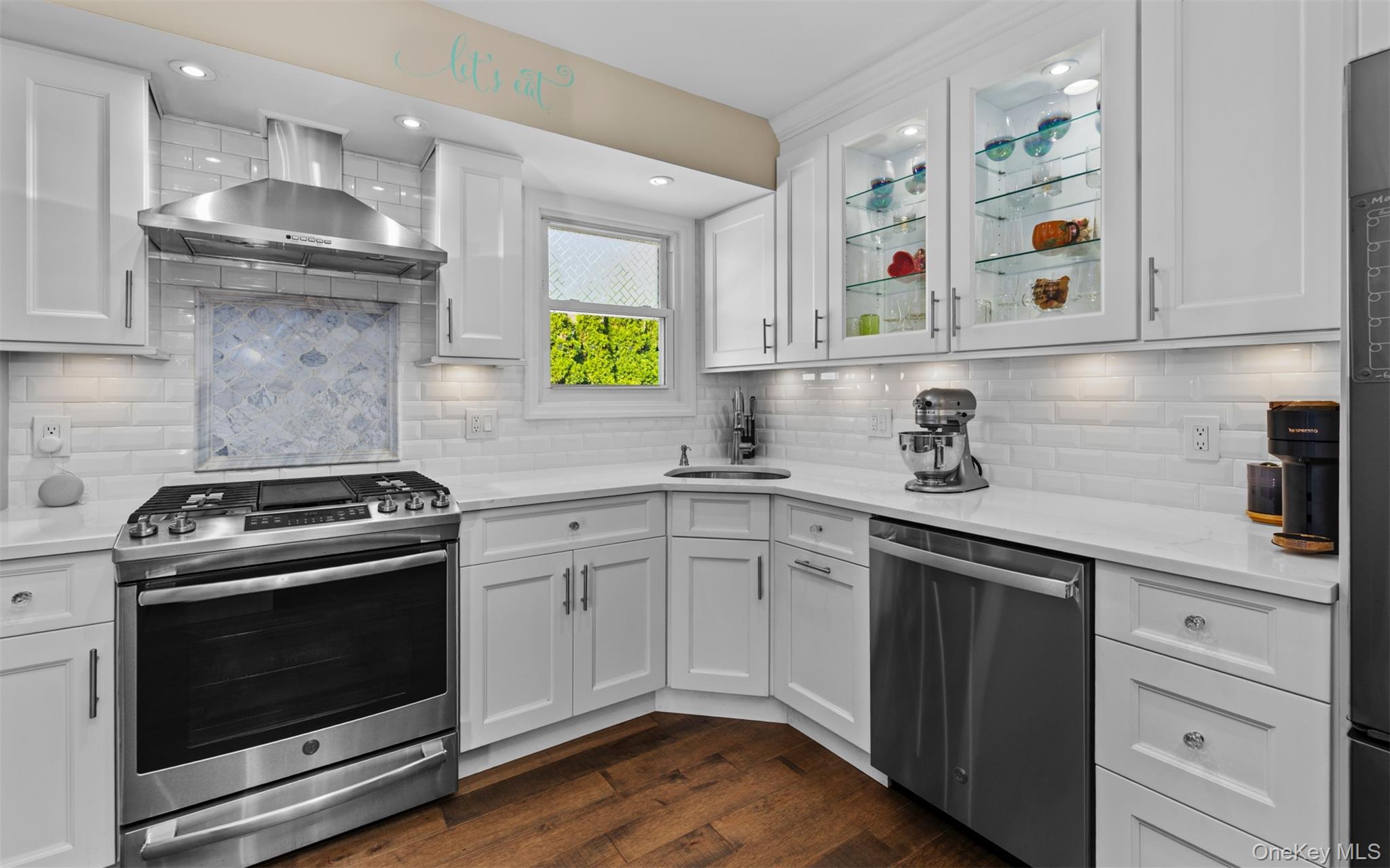 135 N Linden Street, Massapequa, NY 11758