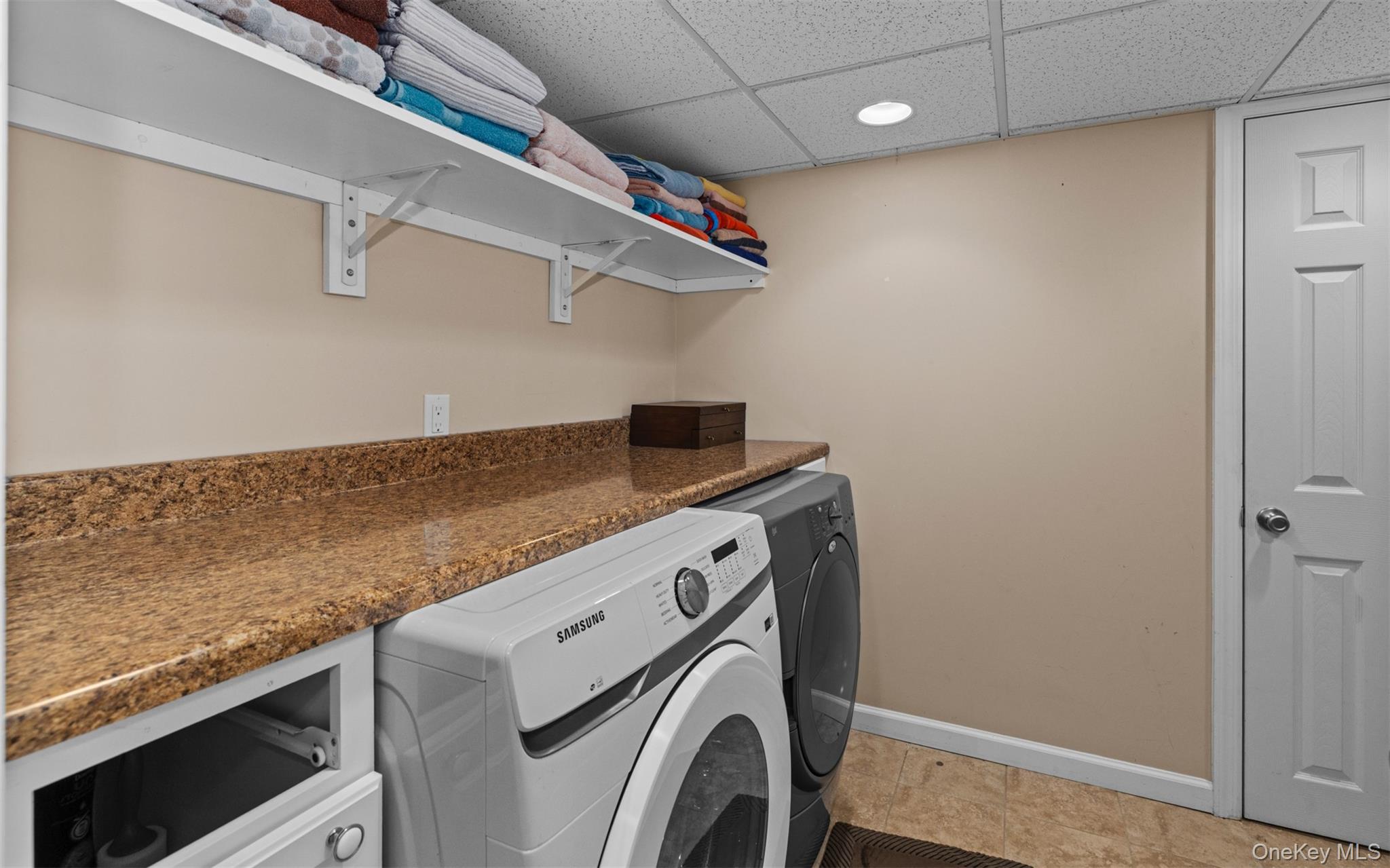 135 N Linden Street, Massapequa, NY 11758