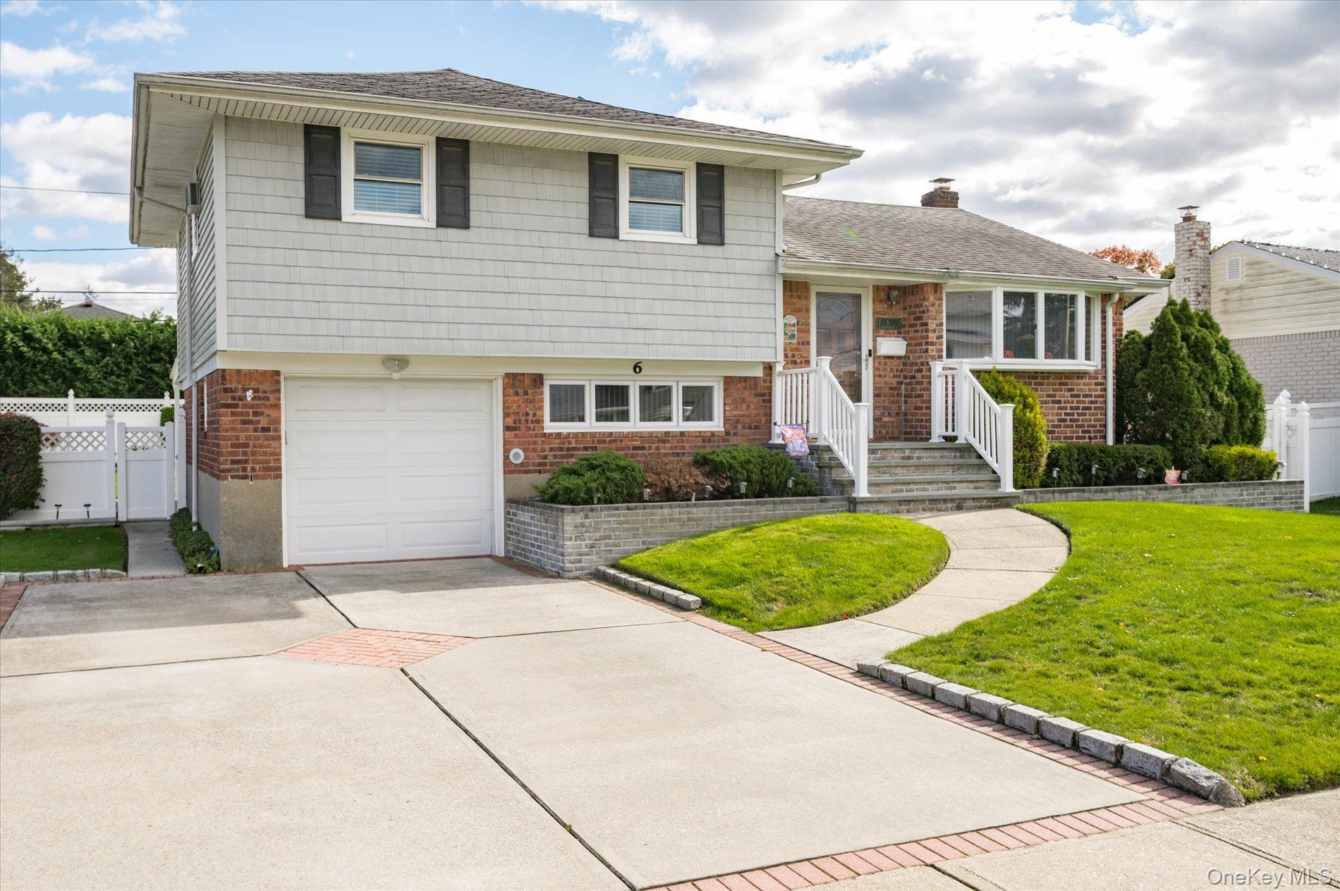 6 David Drive, Farmingdale, NY 11735