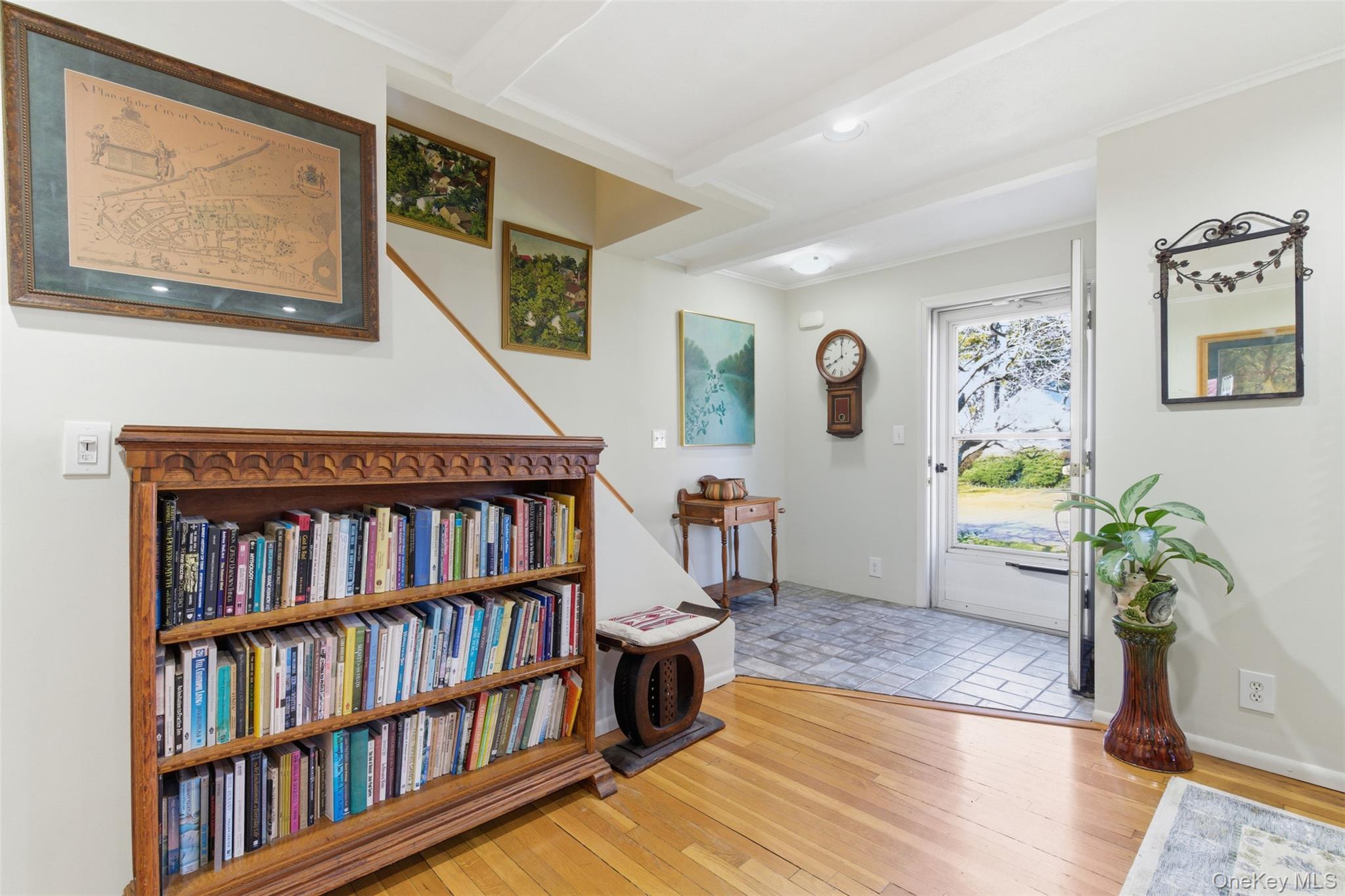 107 E 13th Street, Huntington Station, NY 11746