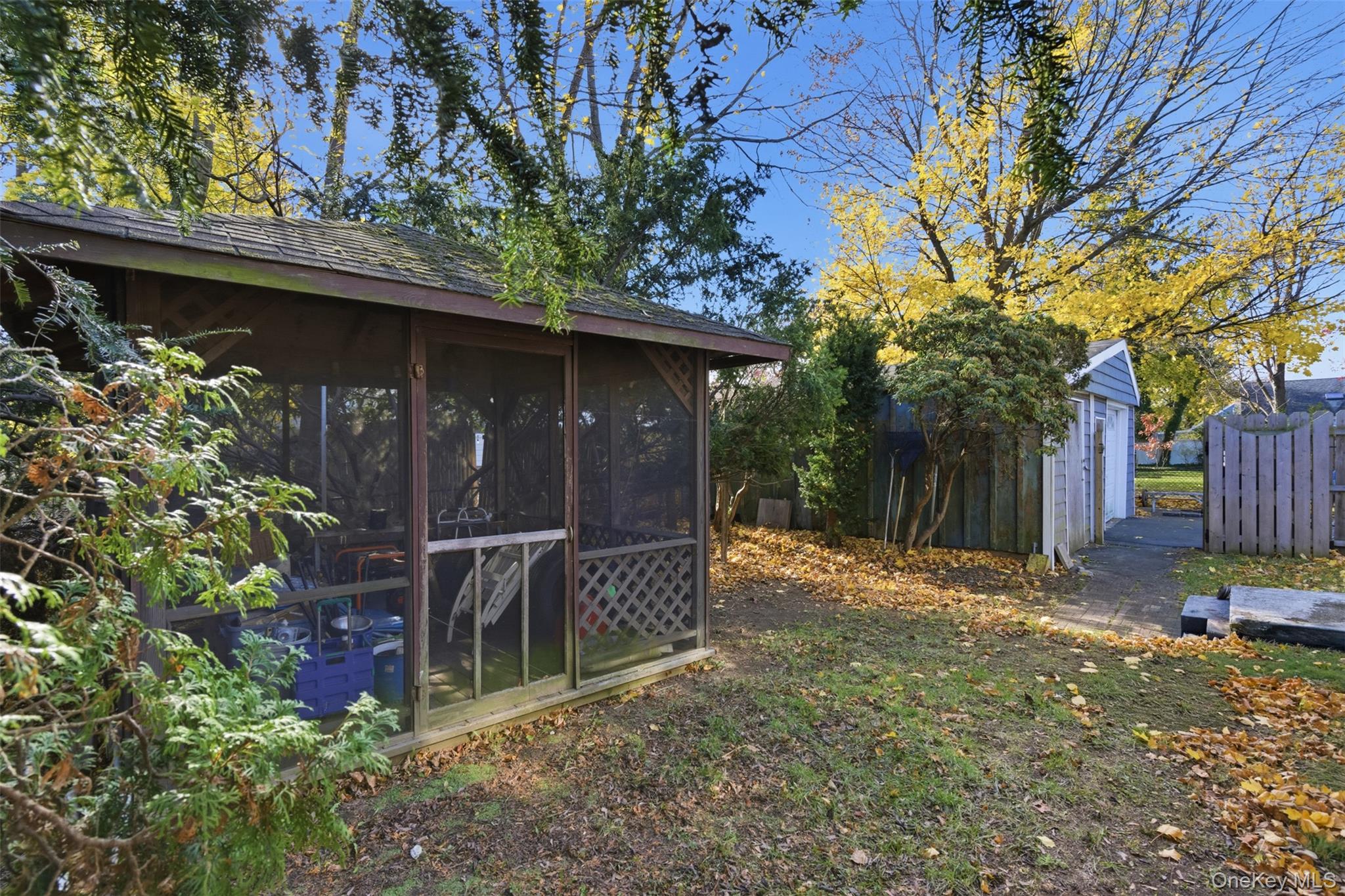 107 E 13th Street, Huntington Station, NY 11746