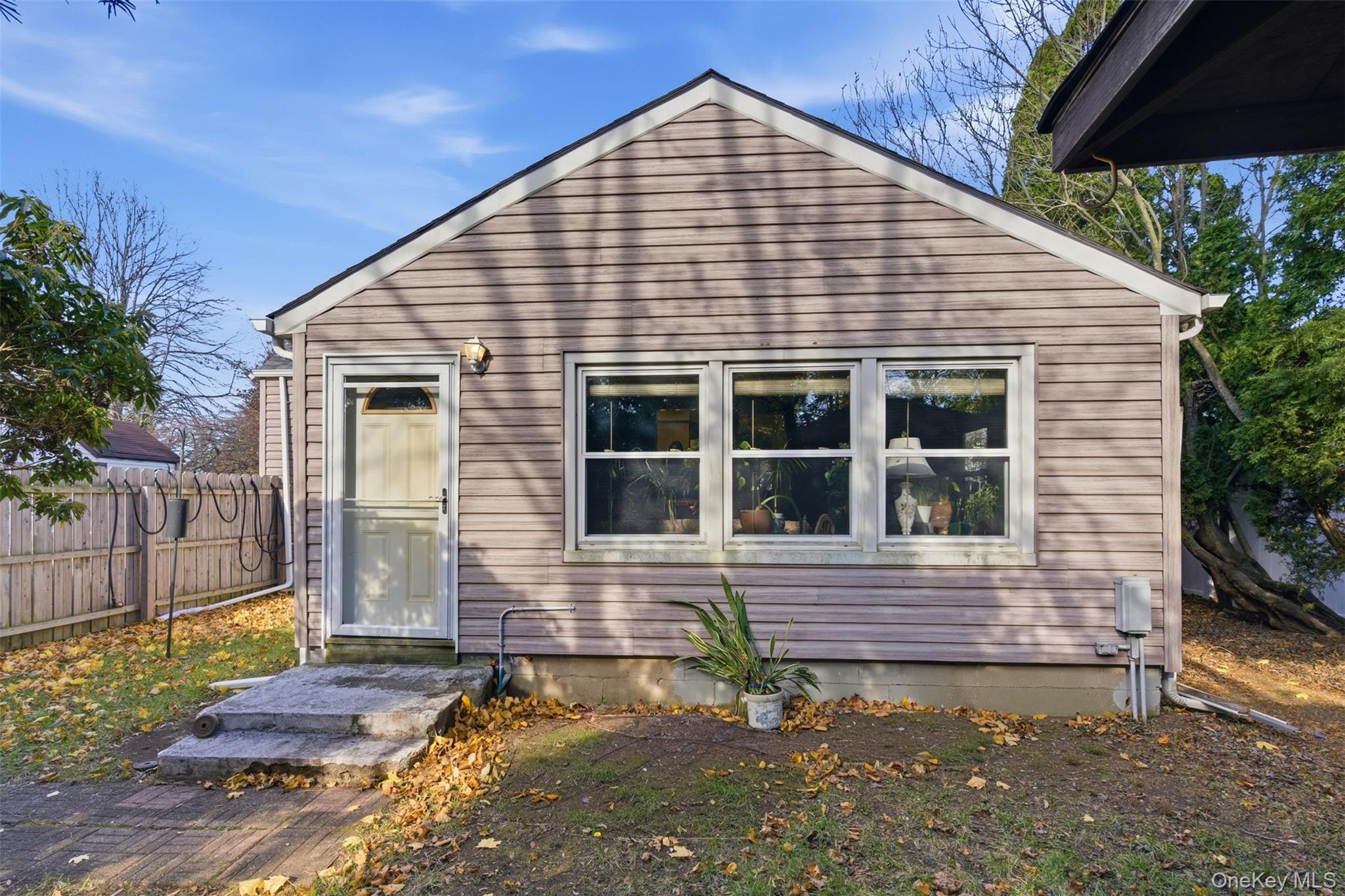 107 E 13th Street, Huntington Station, NY 11746