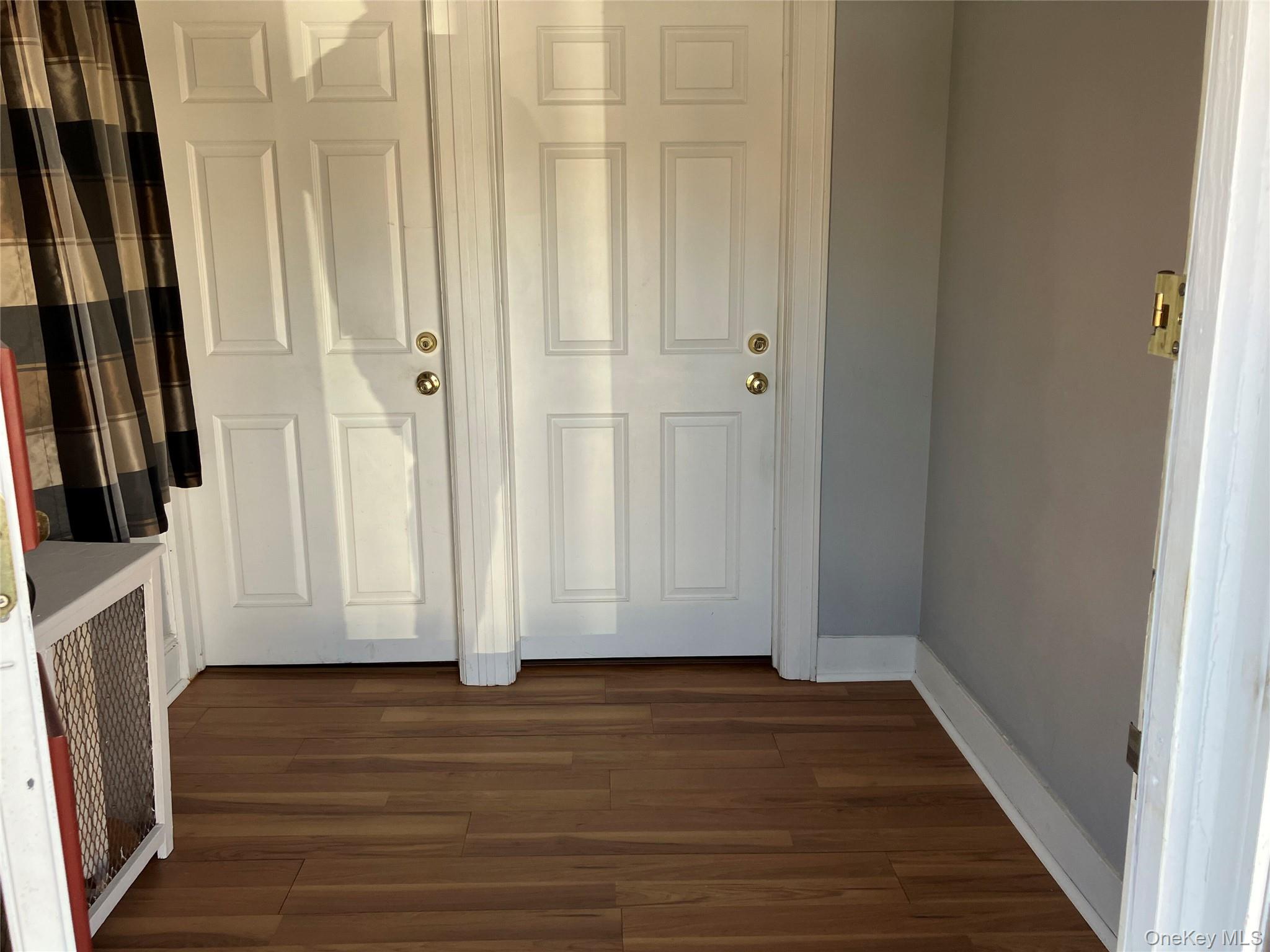 24302 Superior, Floral Park, NY 11001