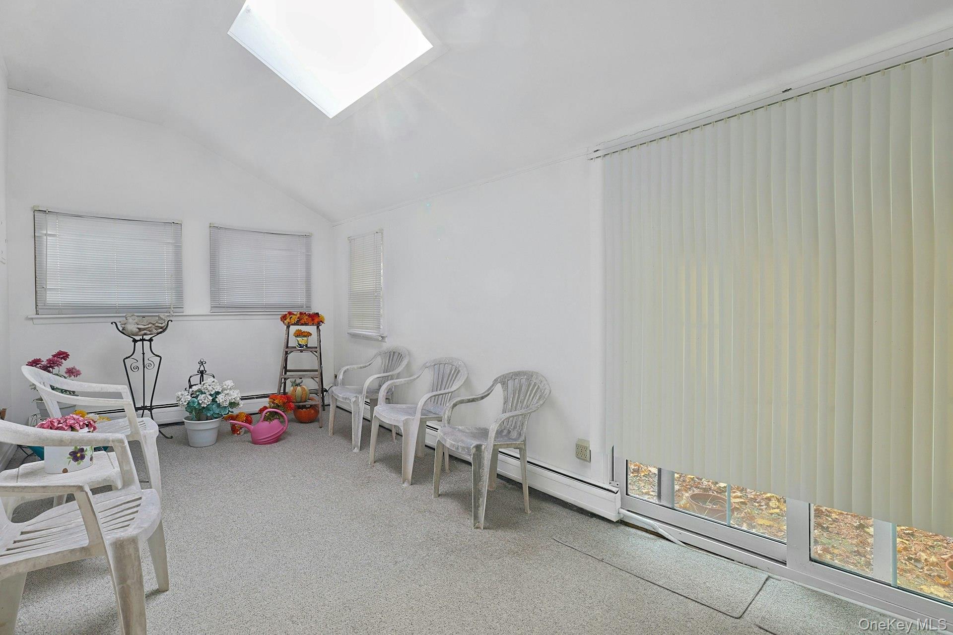 8 Morningside Road, New City, NY 10956