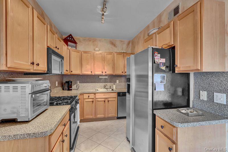 51 Deer Valley Drive, Nesconset, NY 11767