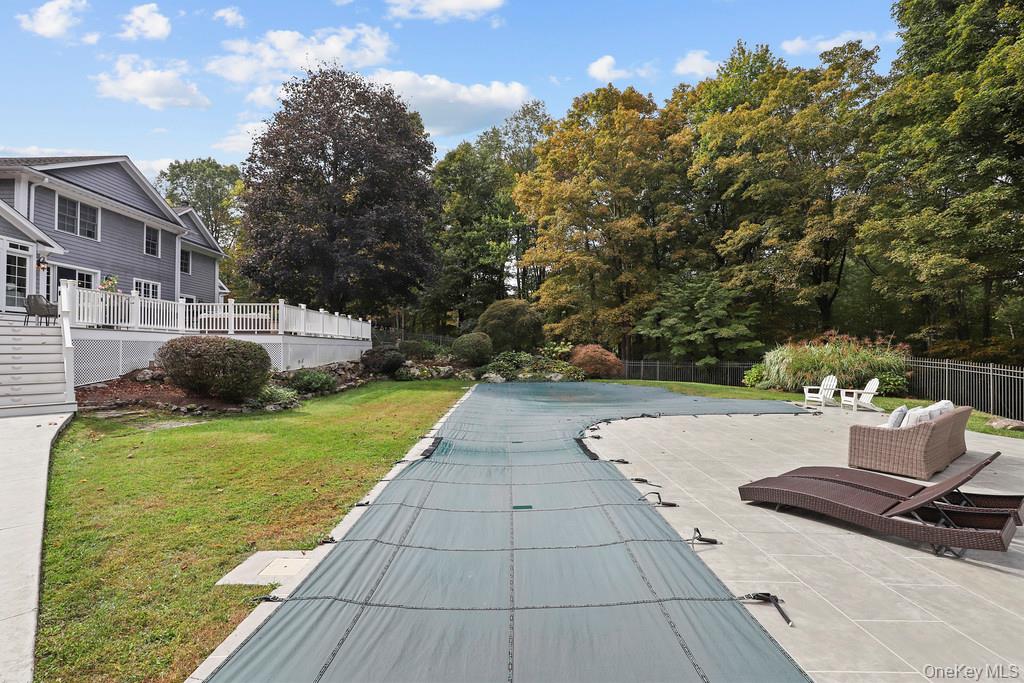 74 Ridgefield Avenue, South Salem, NY 10590