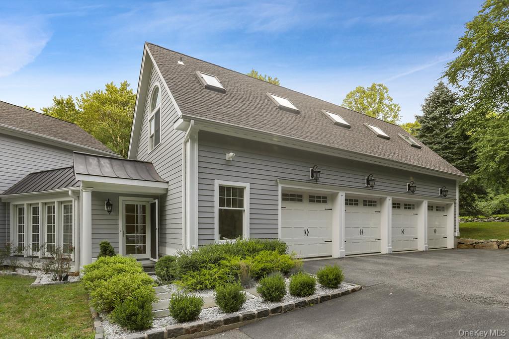 74 Ridgefield Avenue, South Salem, NY 10590