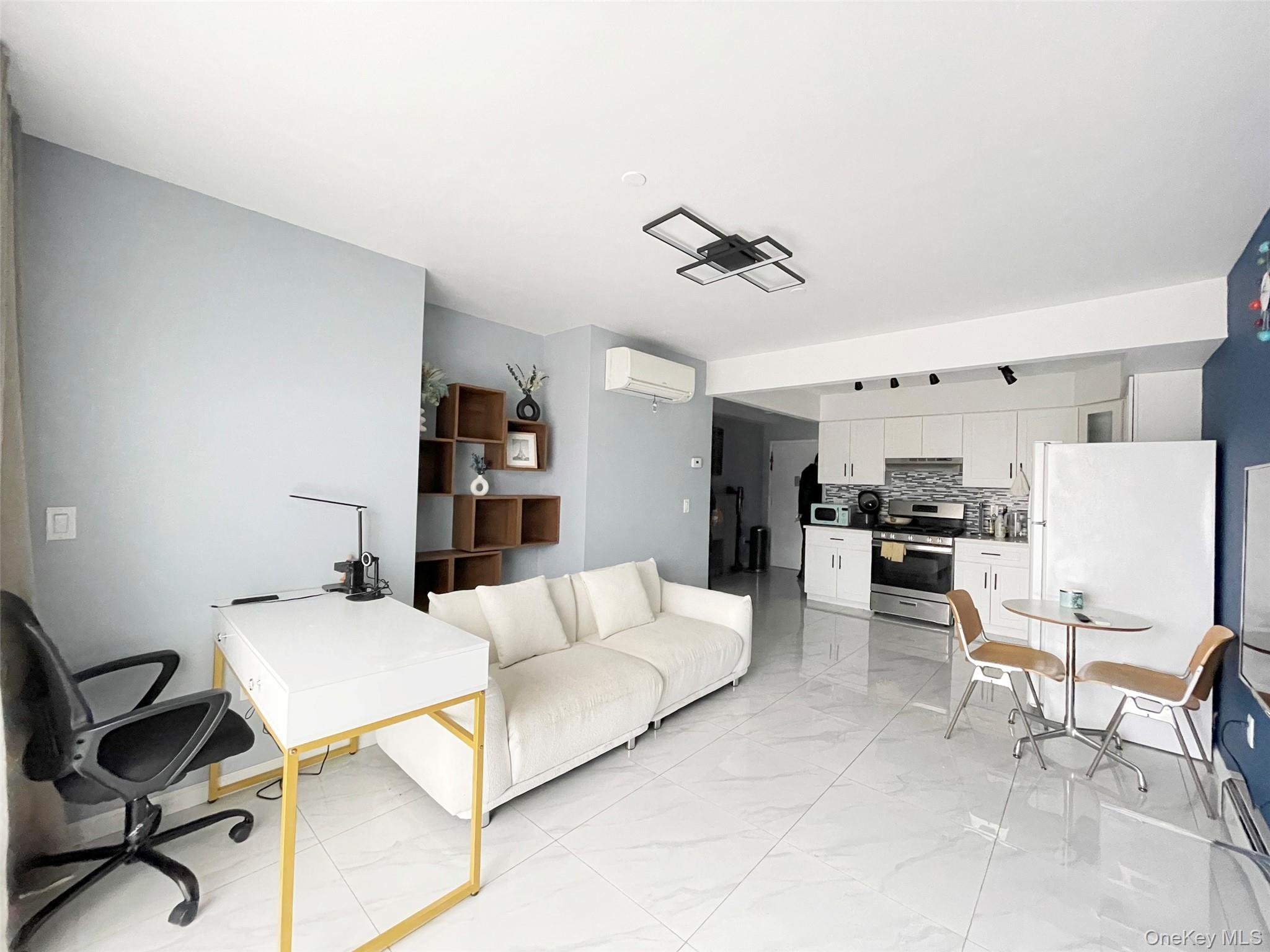 132-16 Maple Avenue # 5A, Flushing, NY 11355