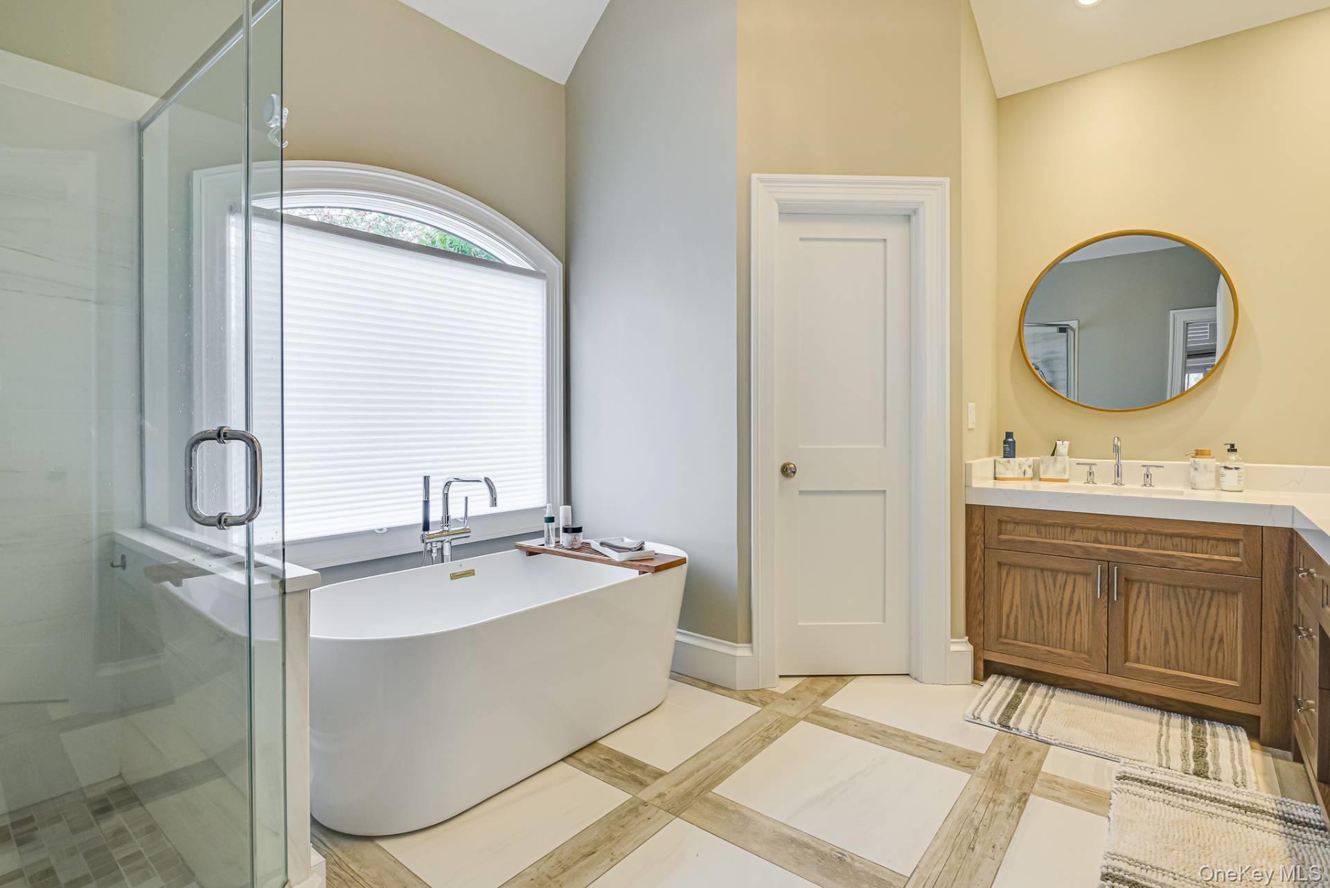 139 Maggie Drive, East Quogue, NY 11942