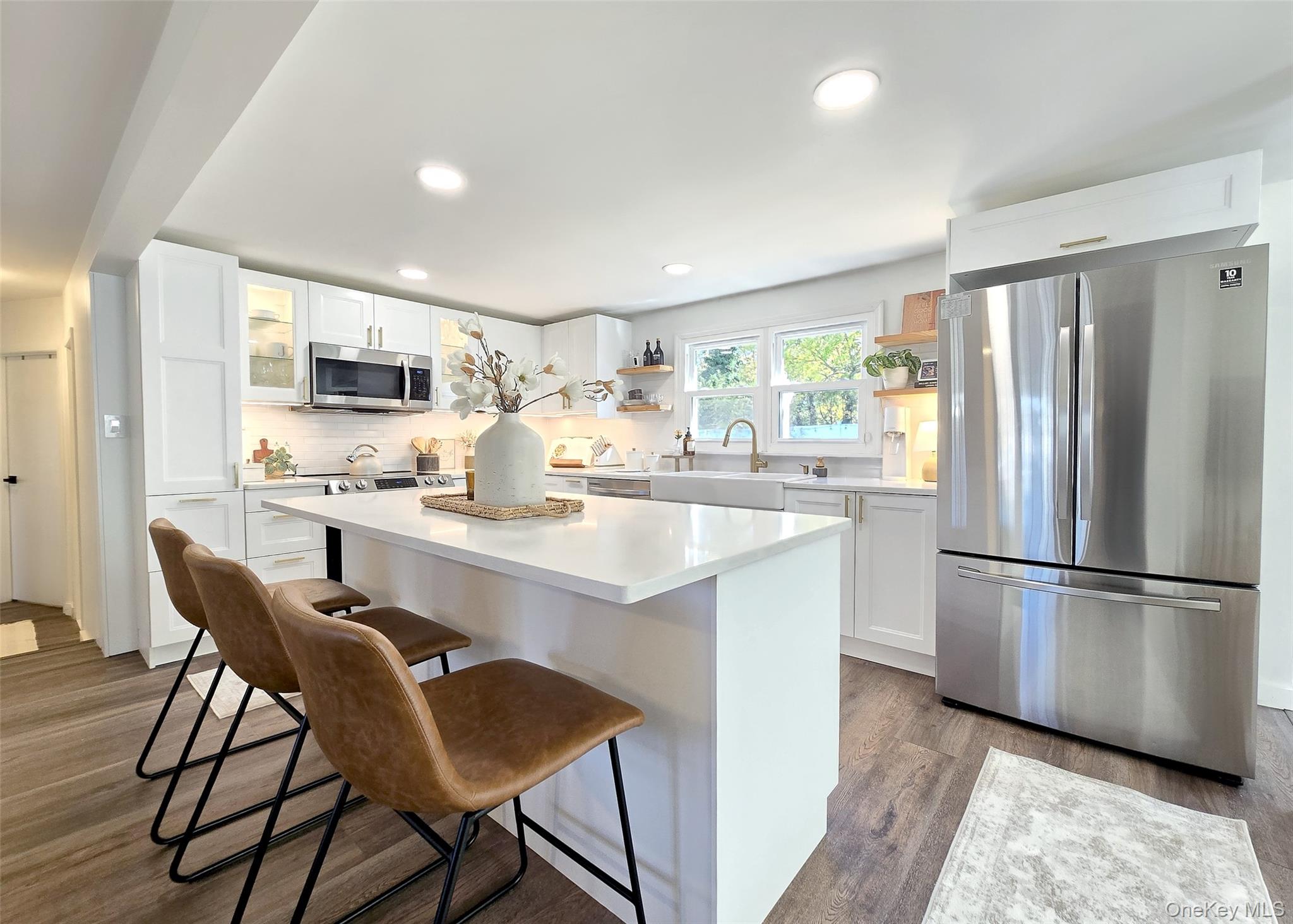 45 Rose Place, Selden, NY 11784