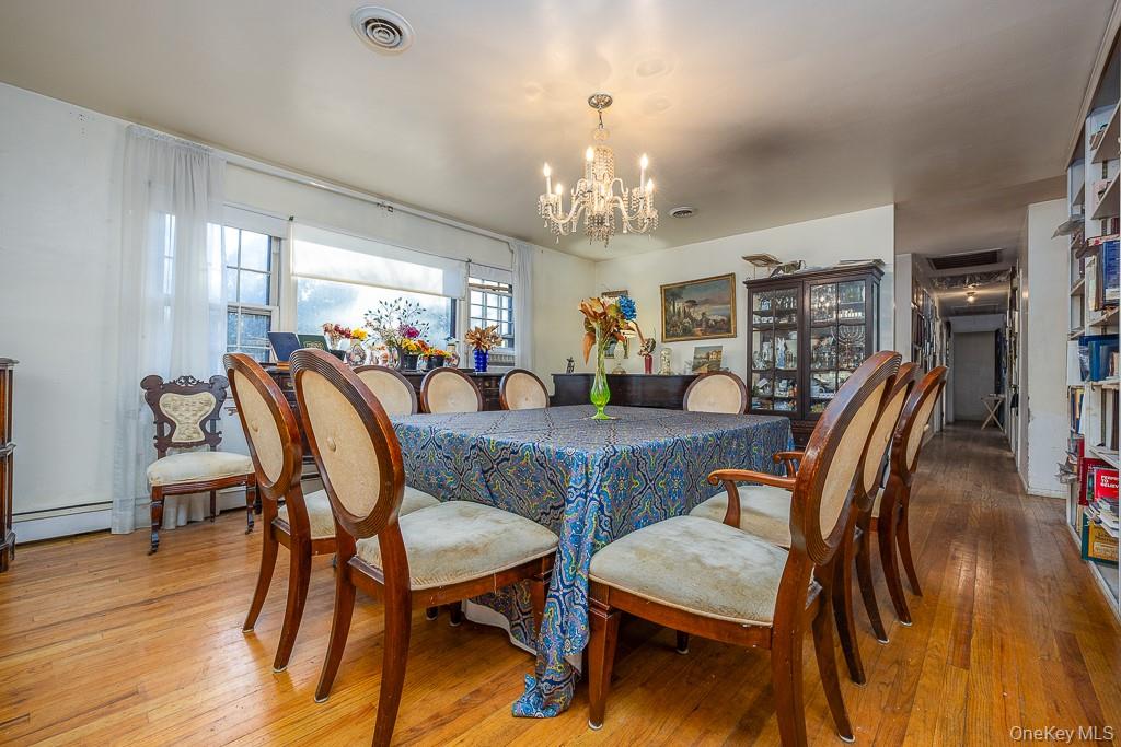 17 Parker Boulevard, Monsey, NY 10952