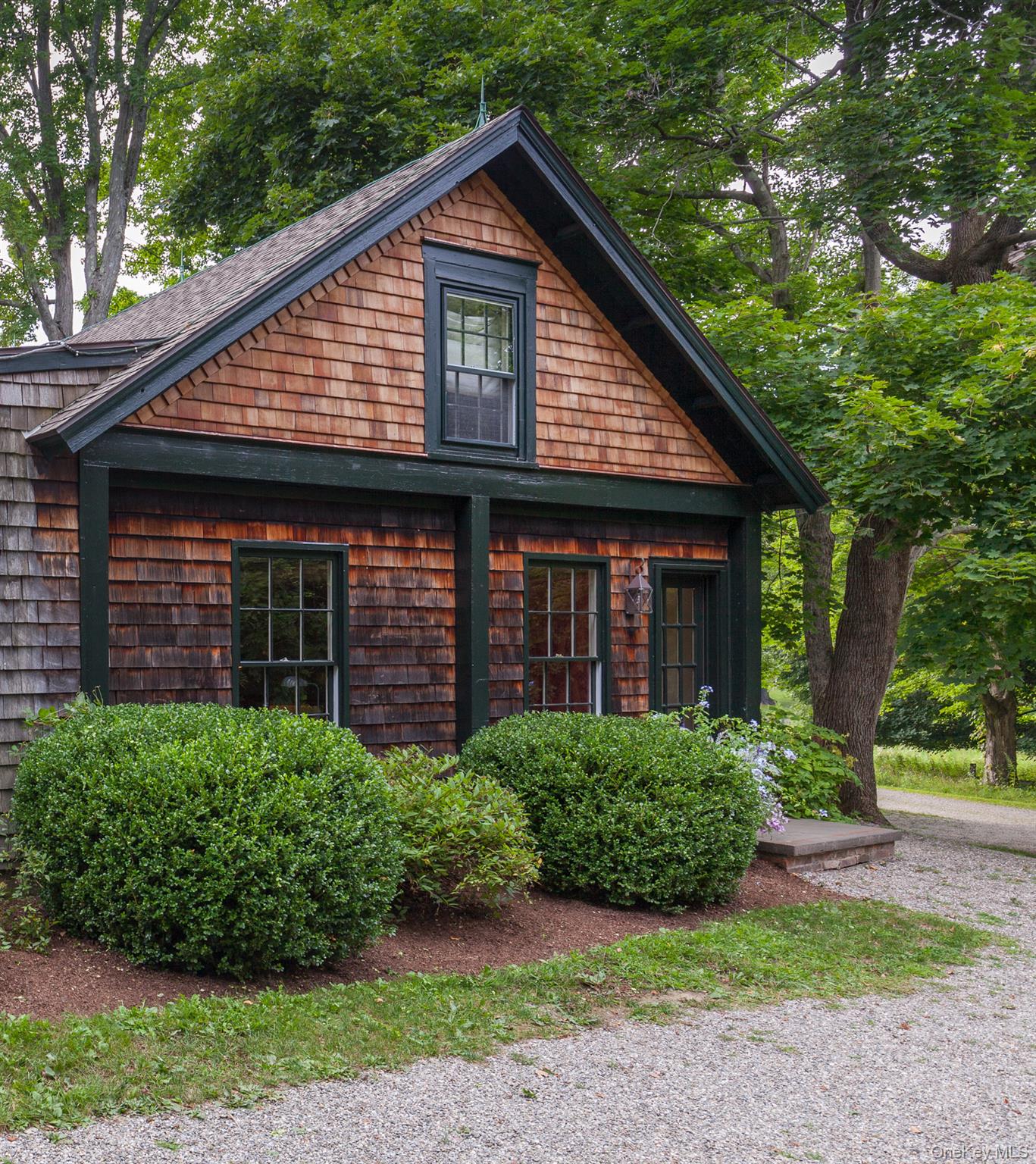 8 Old Killearn Road, Millbrook, NY 12545