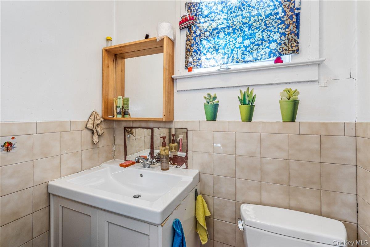 4211 208th Street, Bayside, NY 11361