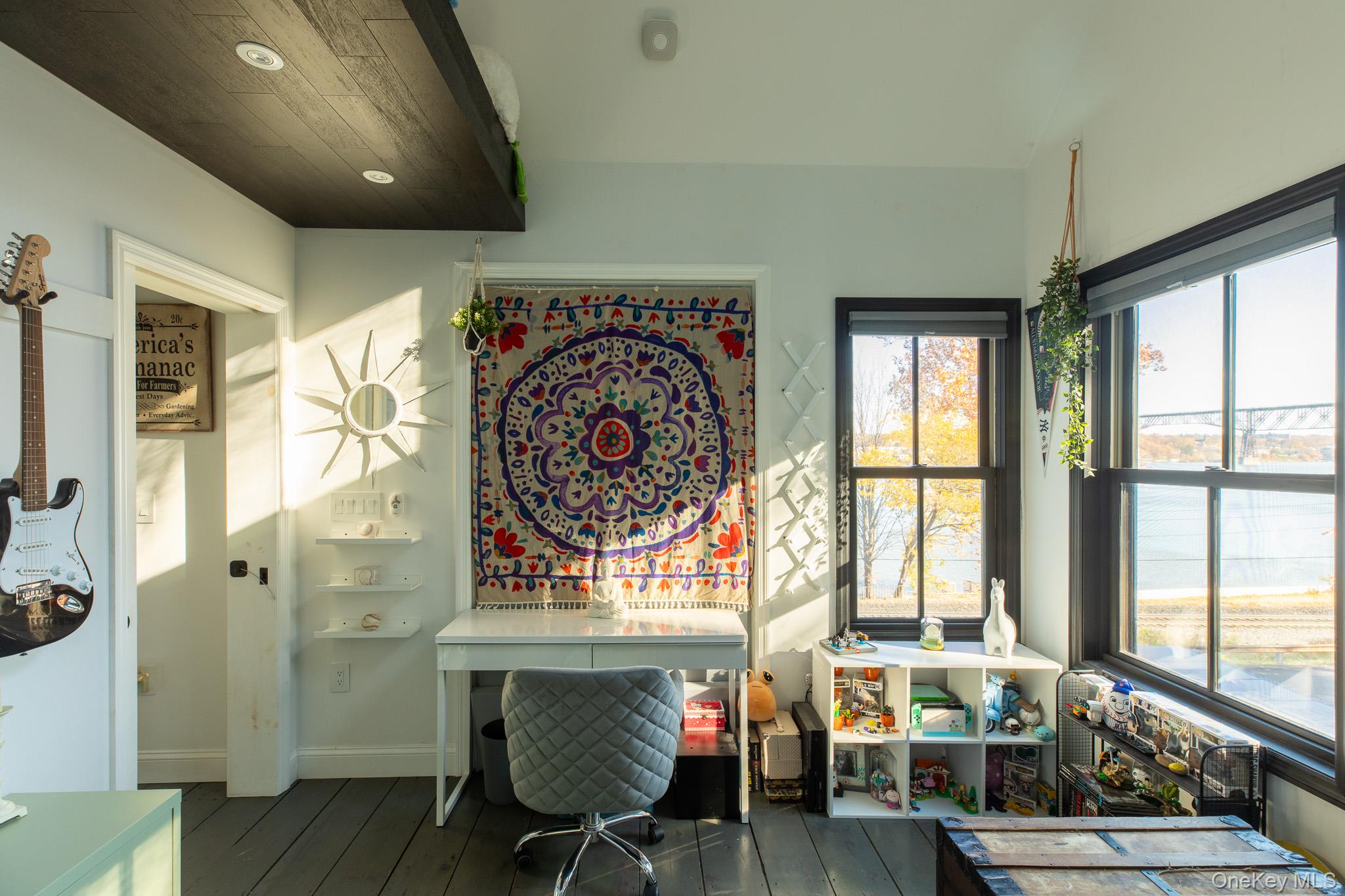 5 Willow Dock Road, Highland, NY 12528