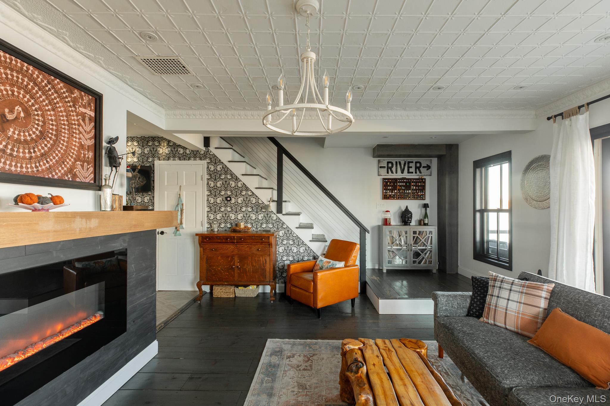 5 Willow Dock Road, Highland, NY 12528