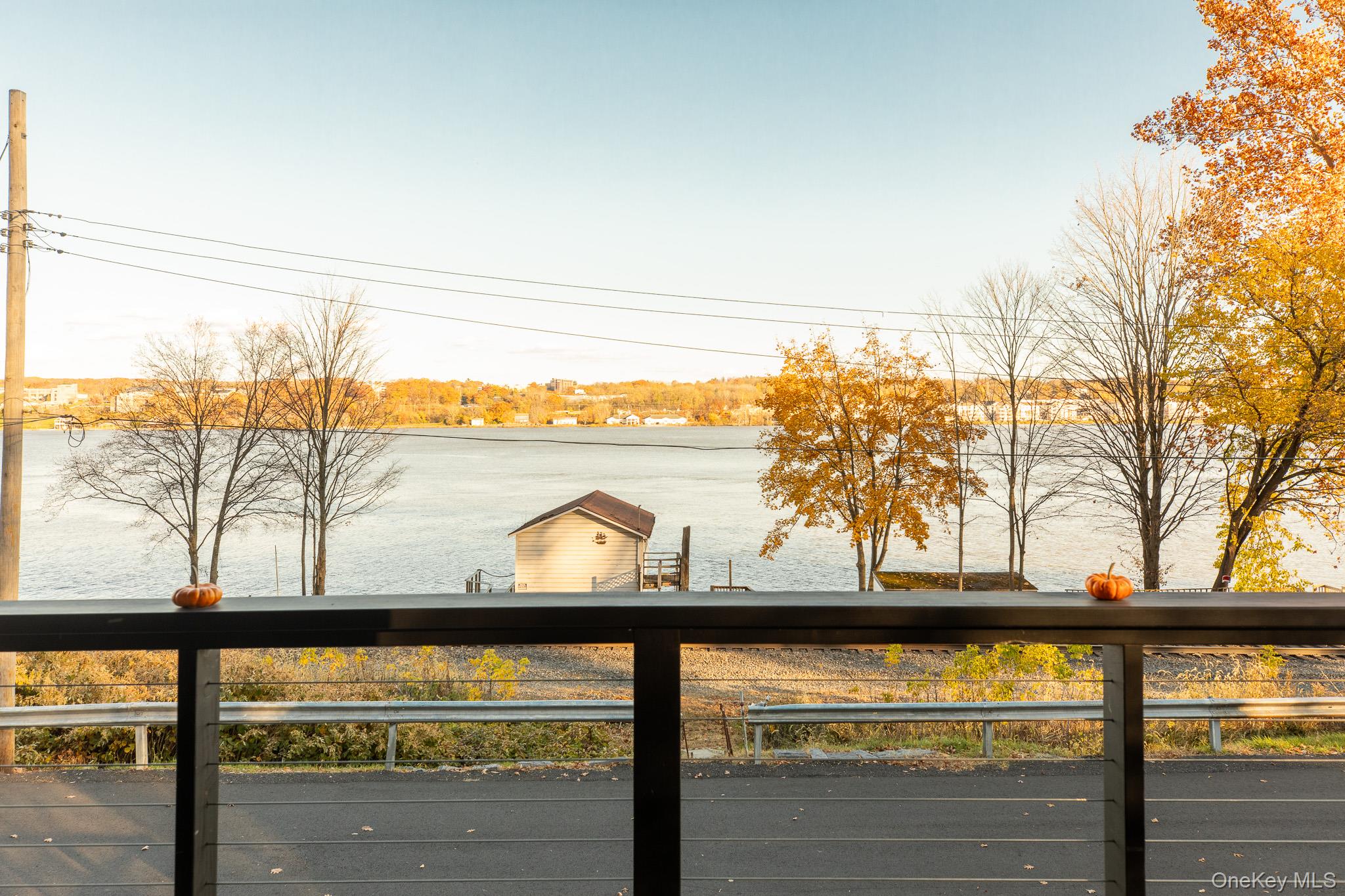 5 Willow Dock Road, Highland, NY 12528