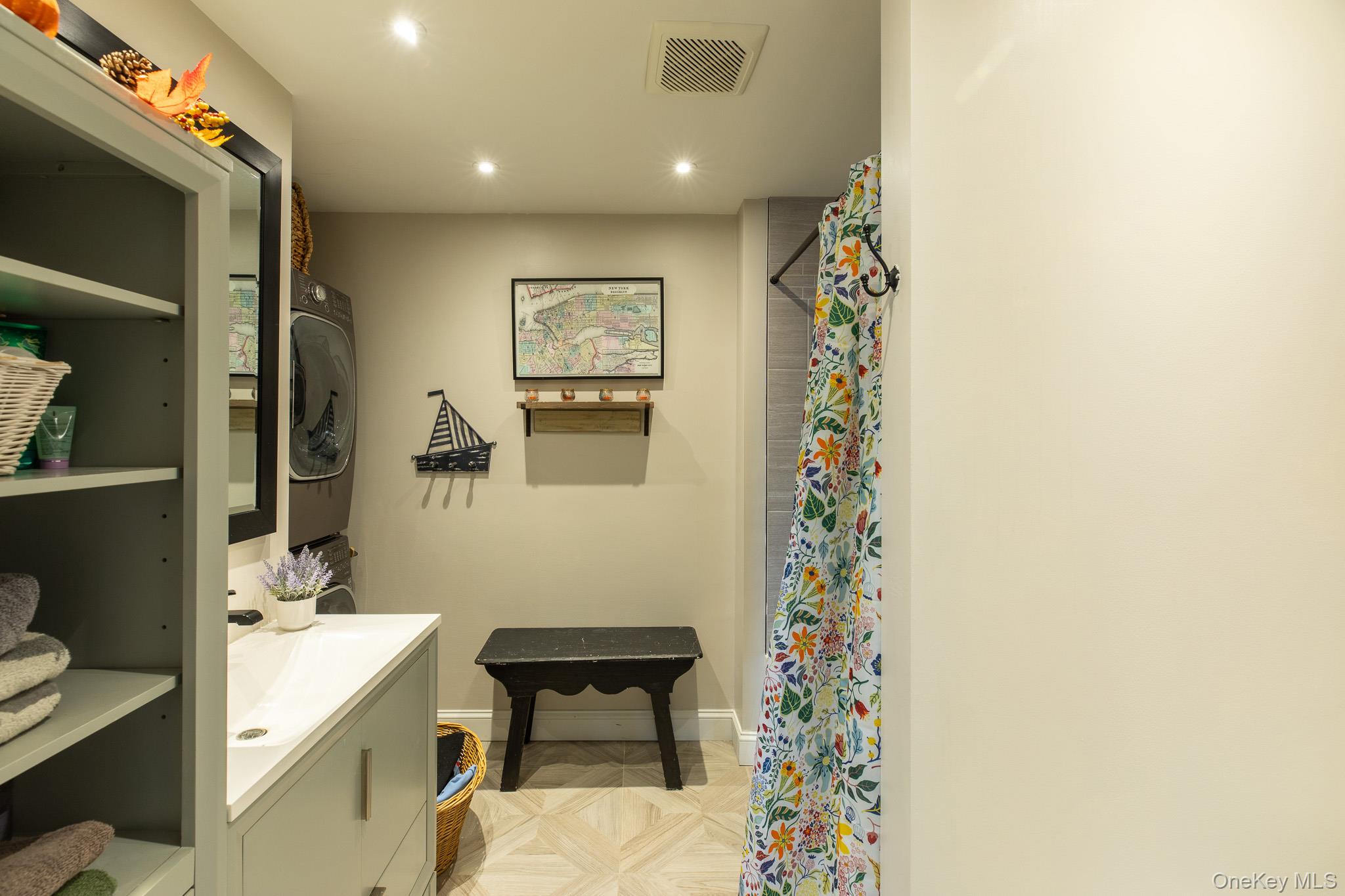 5 Willow Dock Road, Highland, NY 12528