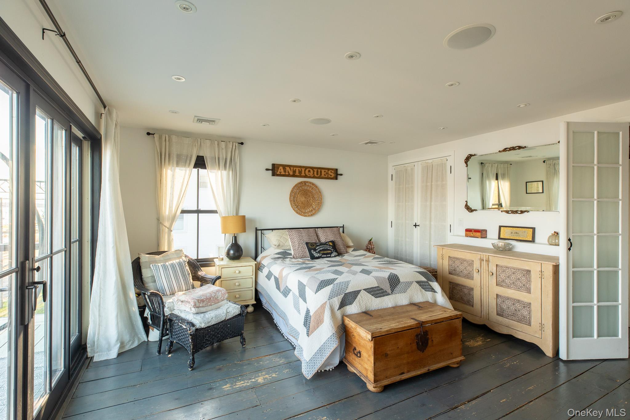 5 Willow Dock Road, Highland, NY 12528