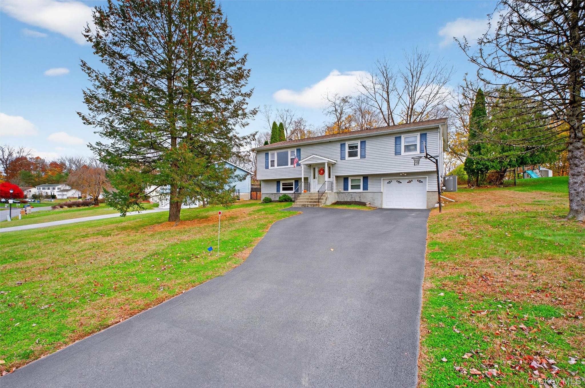 41 Creamery Drive, New Windsor, NY 12553