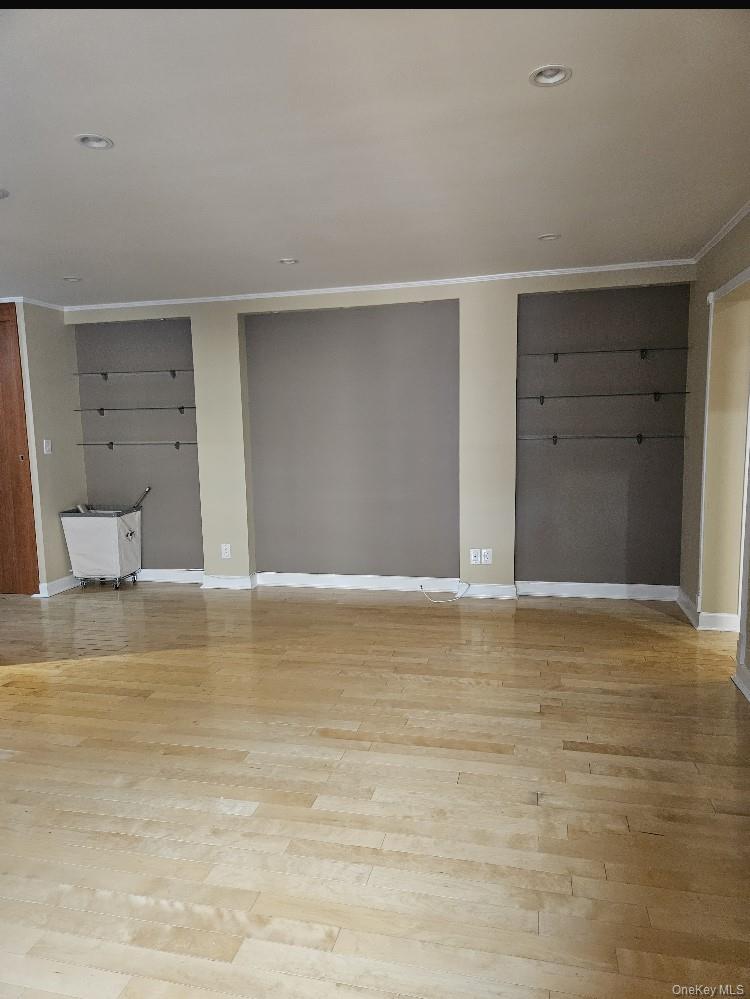 105-15 66 # 3F, Forest Hills, NY 11375