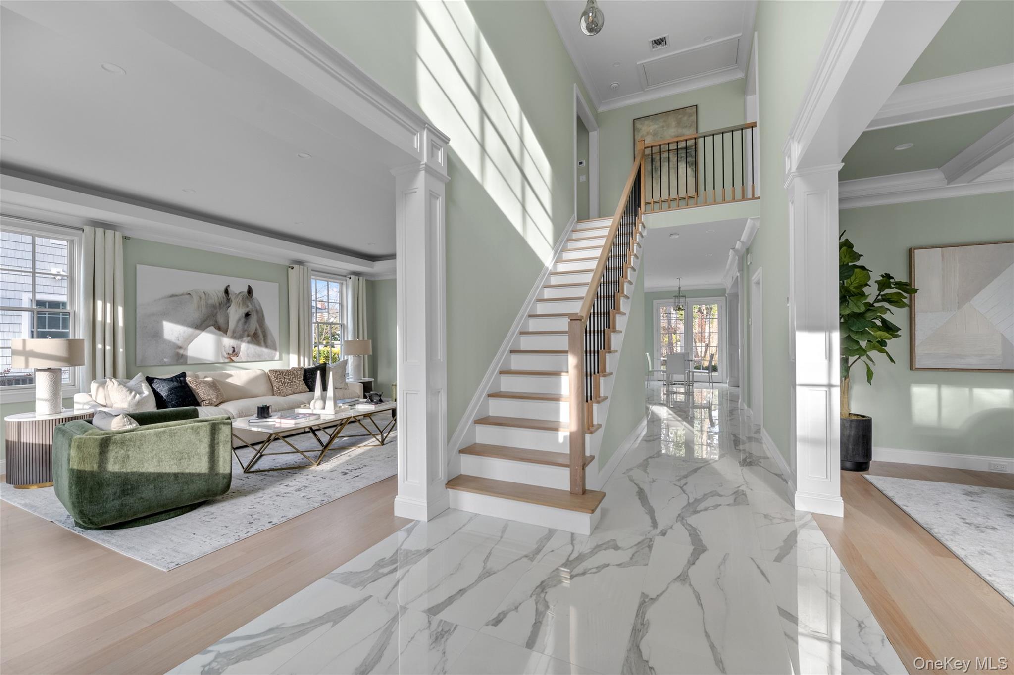 88 Plandome Court, Manhasset, NY 11030