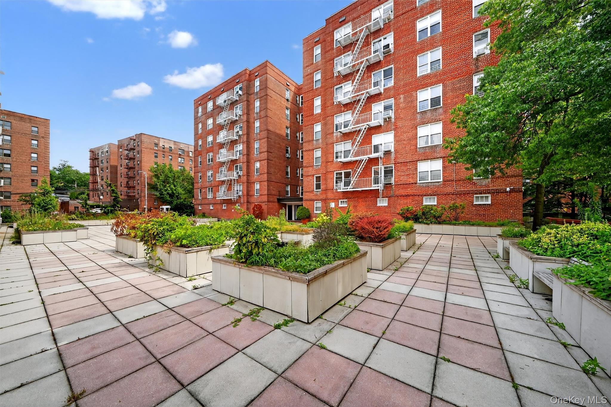 517 Riverdale Avenue # 4A, Yonkers, NY 10705