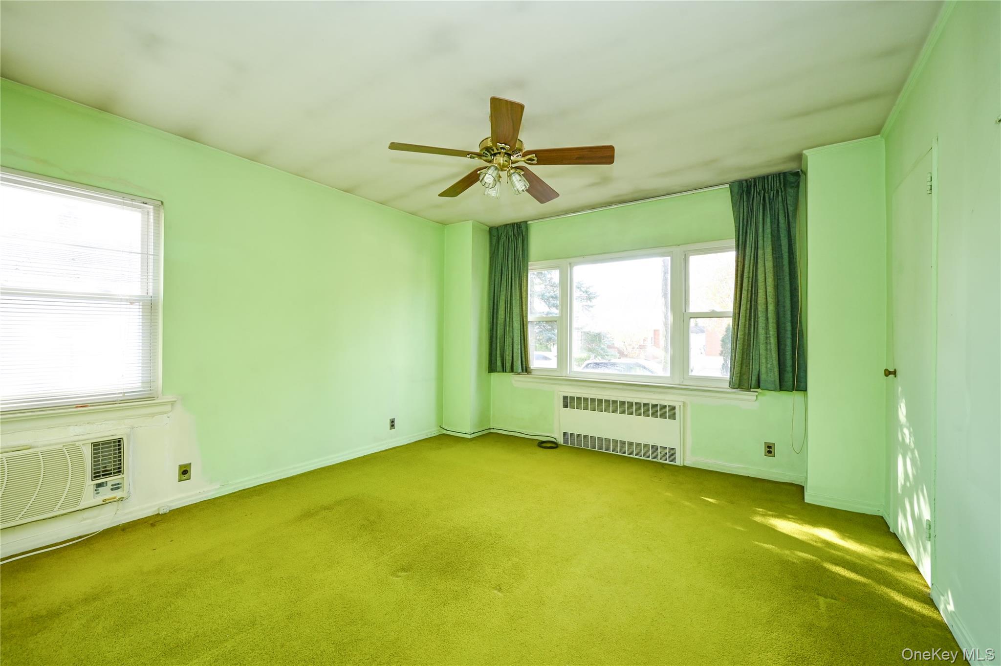 48-51 190th Street, Fresh Meadows, NY 11365